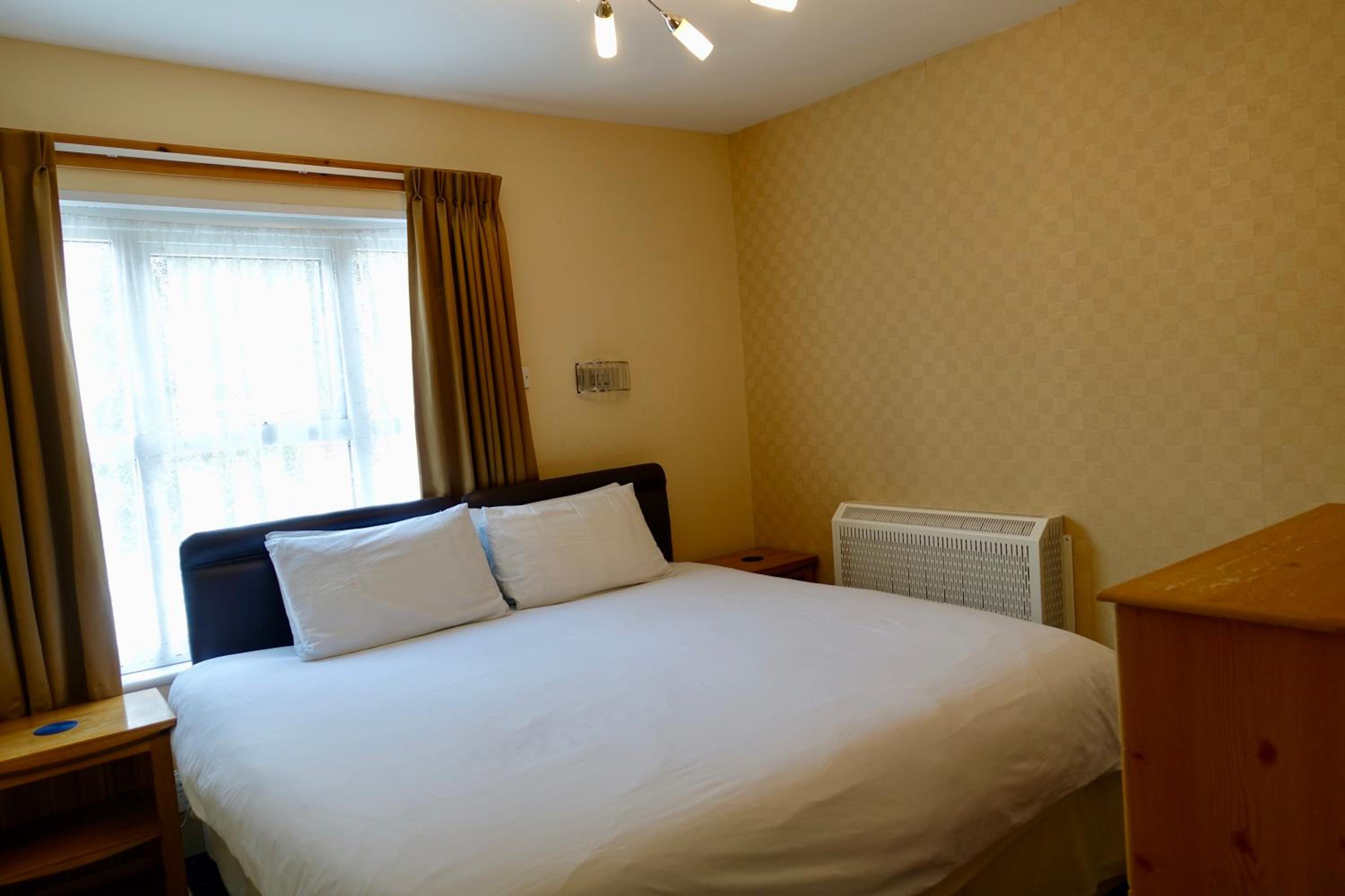 Leicester Vacations - Abinger Guest House - Property Image 34