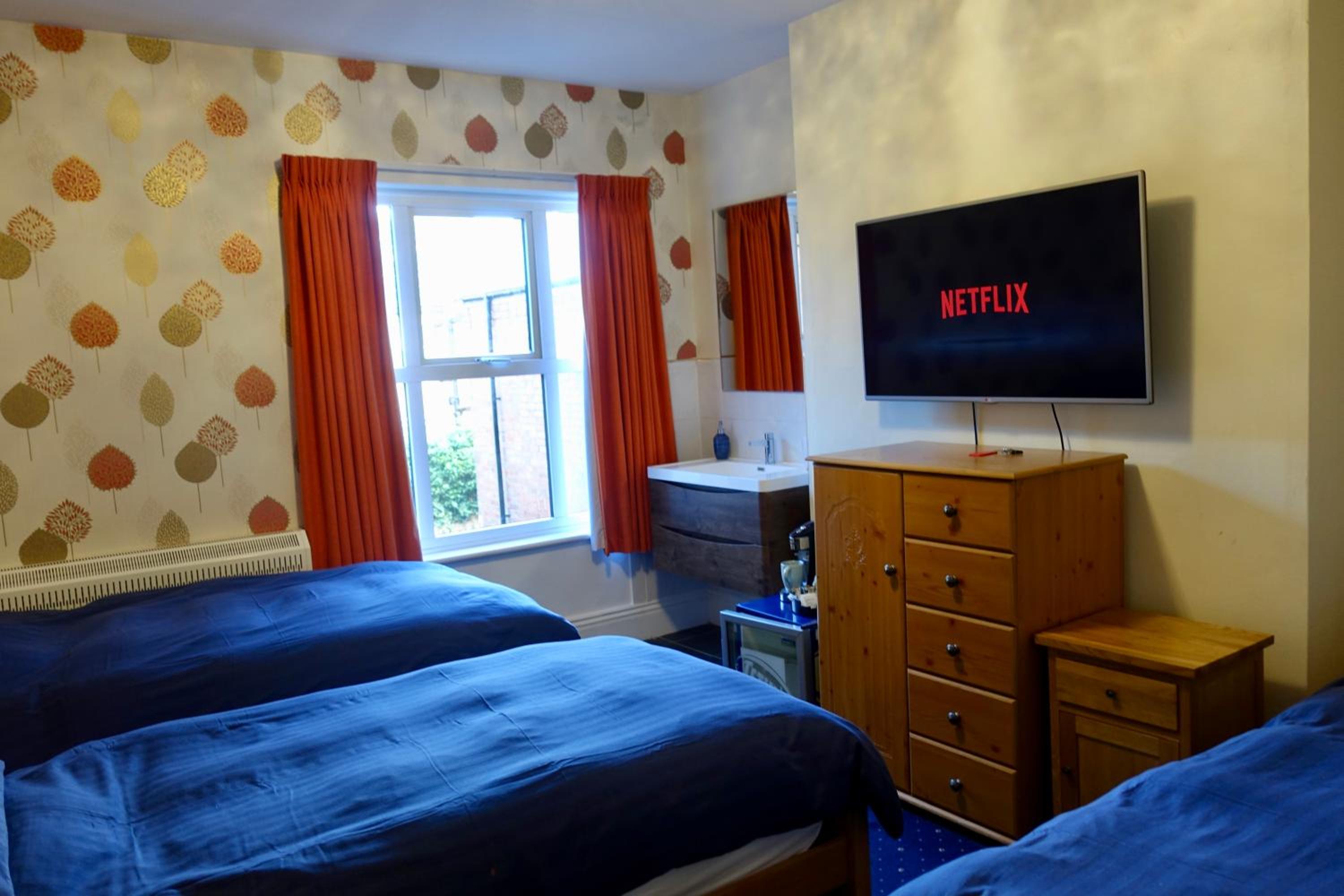 Leicester Vacations - Abinger Guest House - Property Image 25