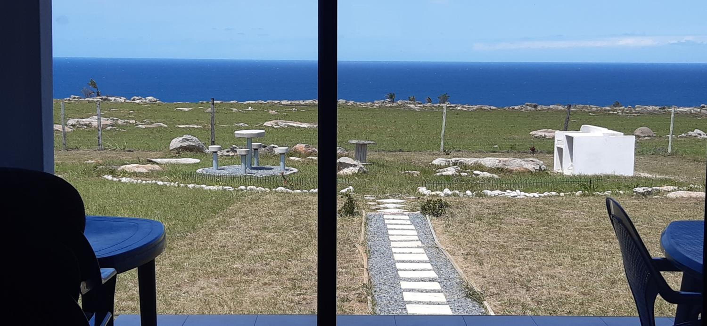 Wild Coast Grosvenor Holiday Home view 3