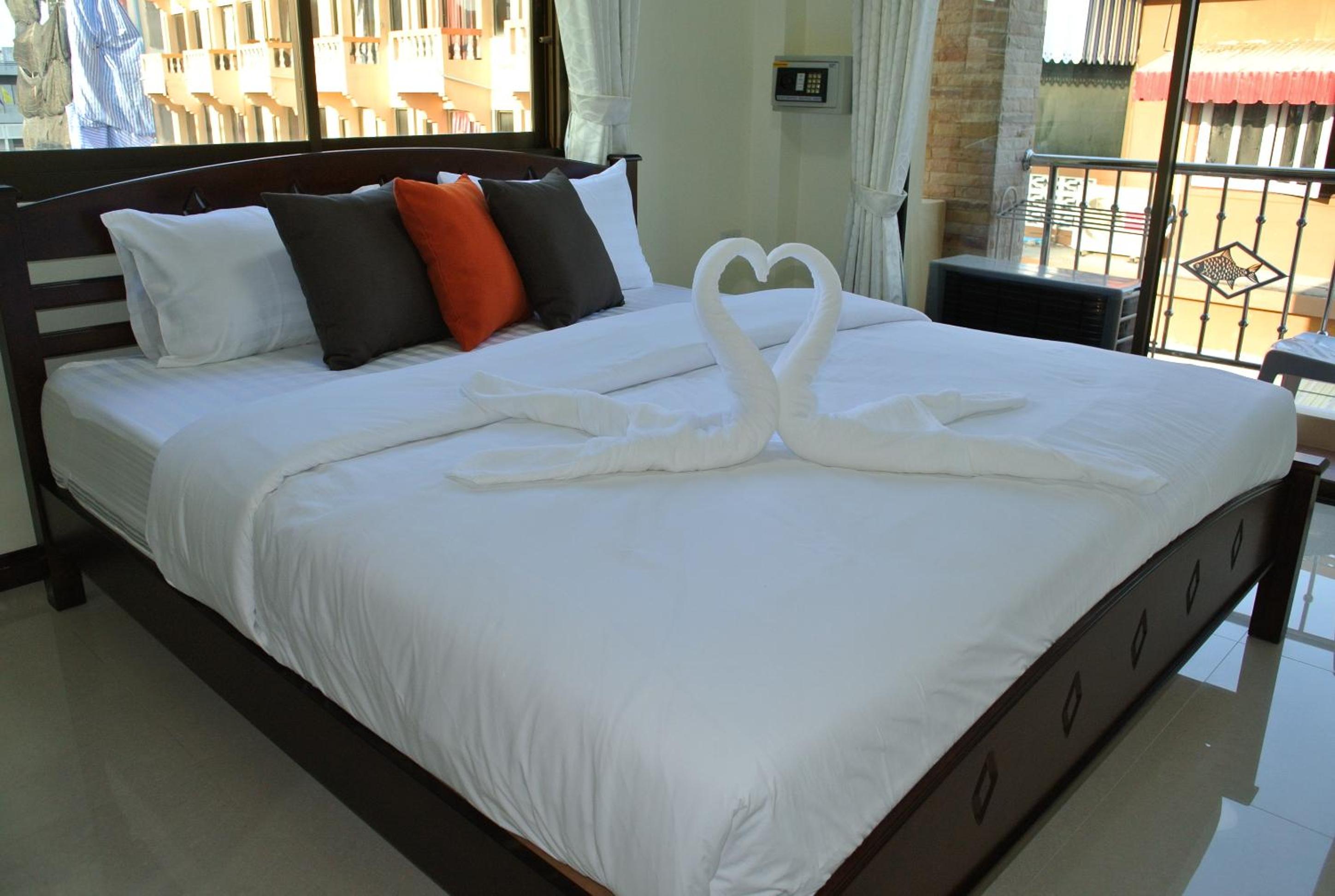 Baan Taweesuk Guest House