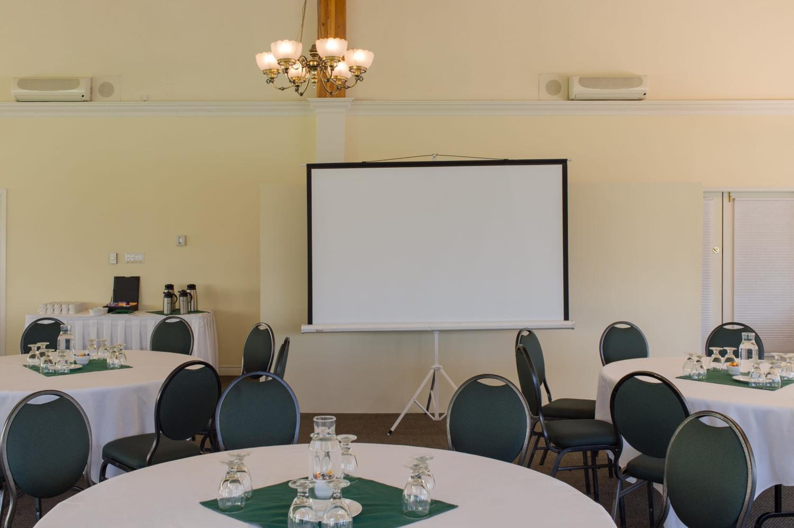 South Thompson Inn & Conference Centre 31