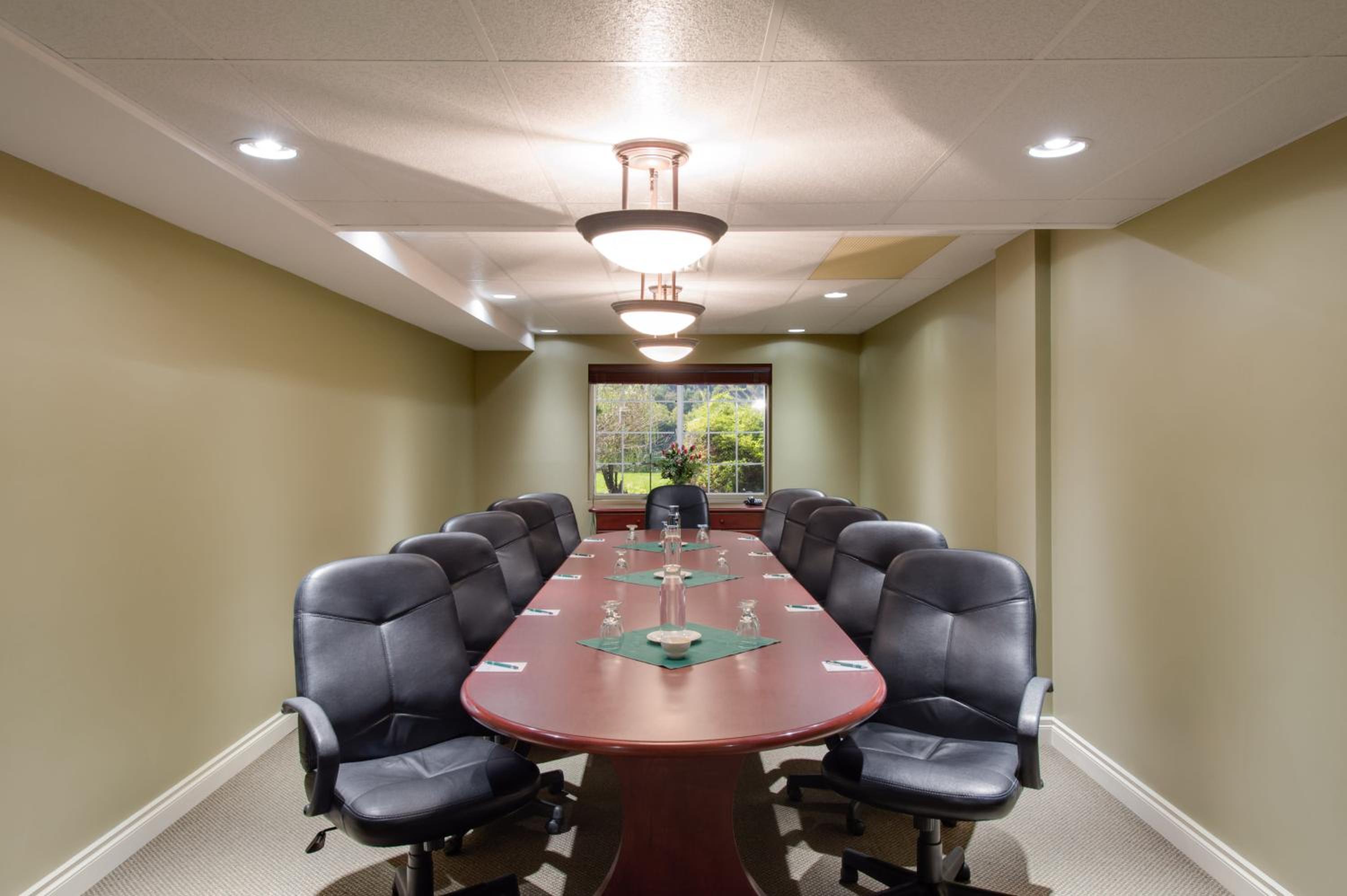 South Thompson Inn & Conference Centre 39