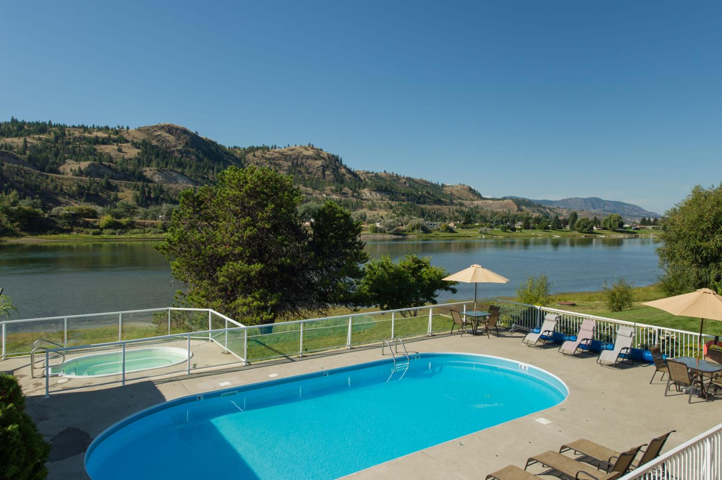South Thompson Inn & Conference Centre 47