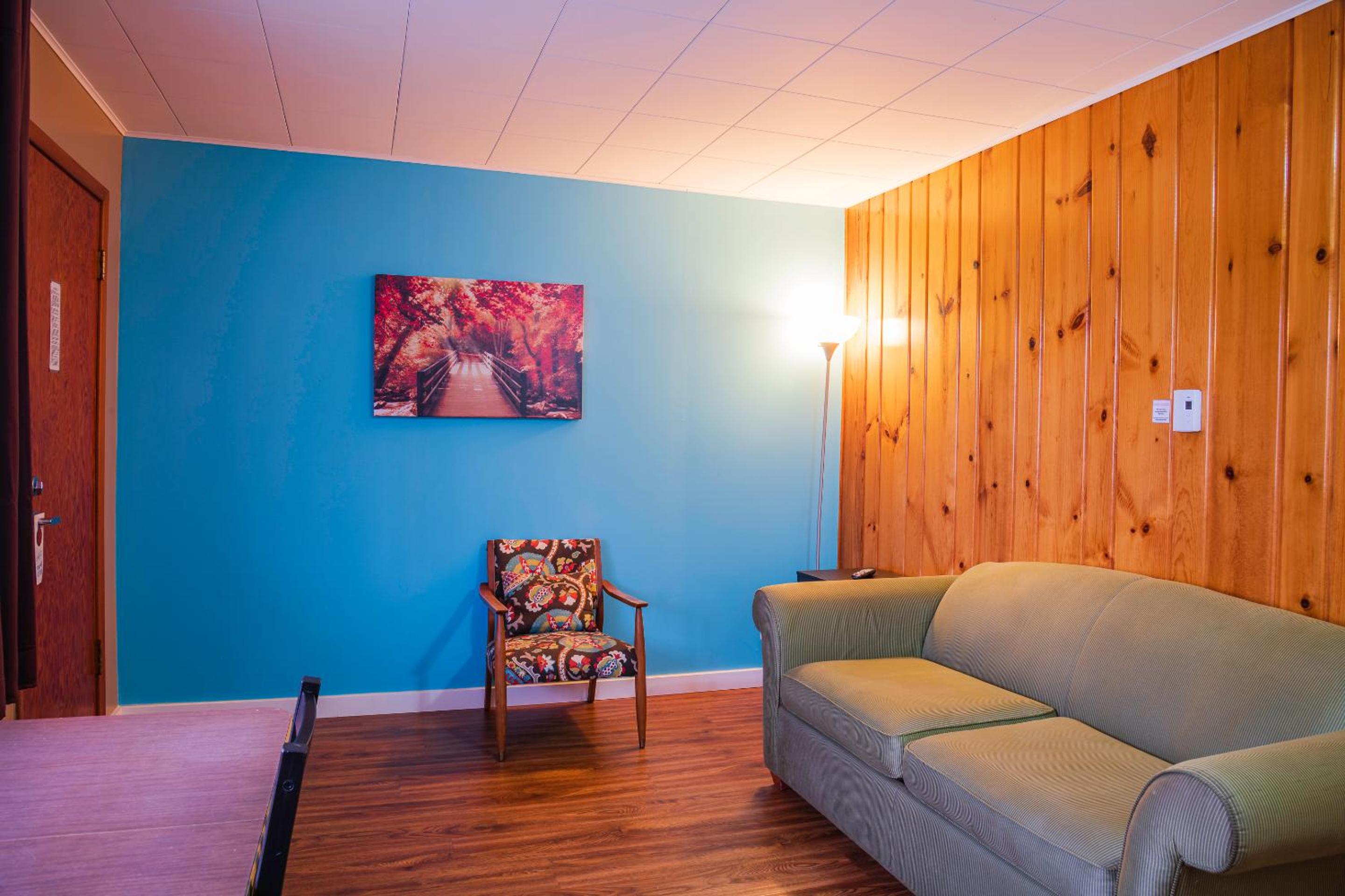 Lakeview Motel
