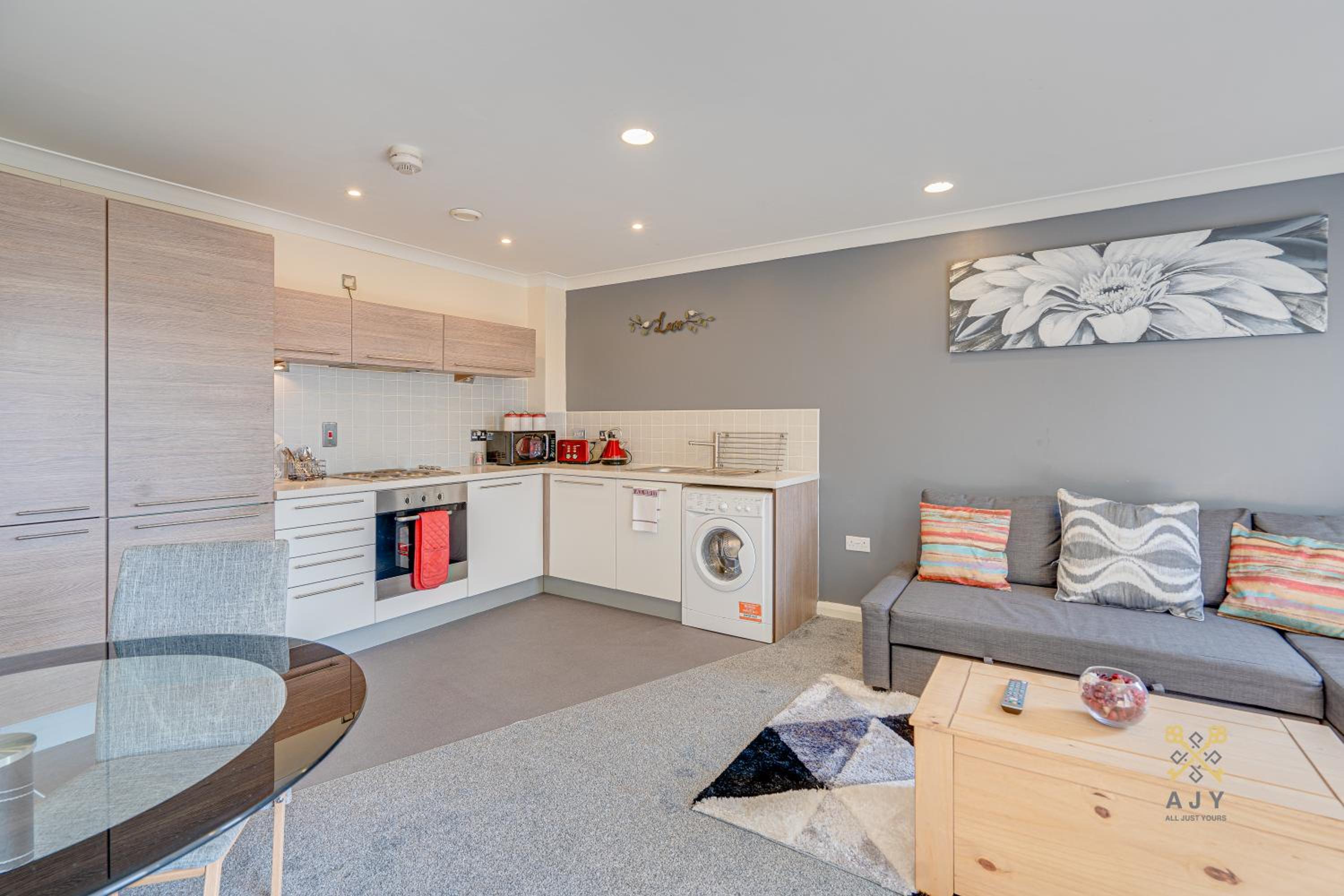 Mica Point City Centre Apartment