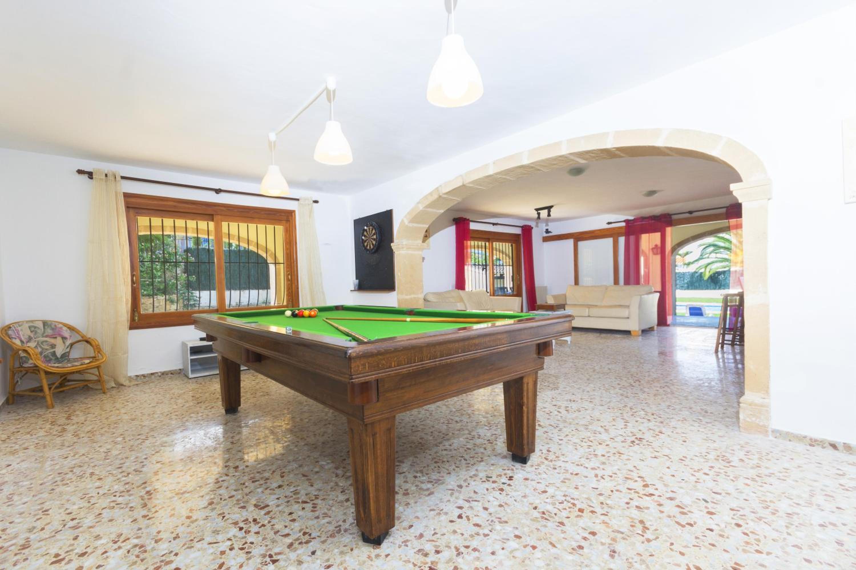 activities & amenities
