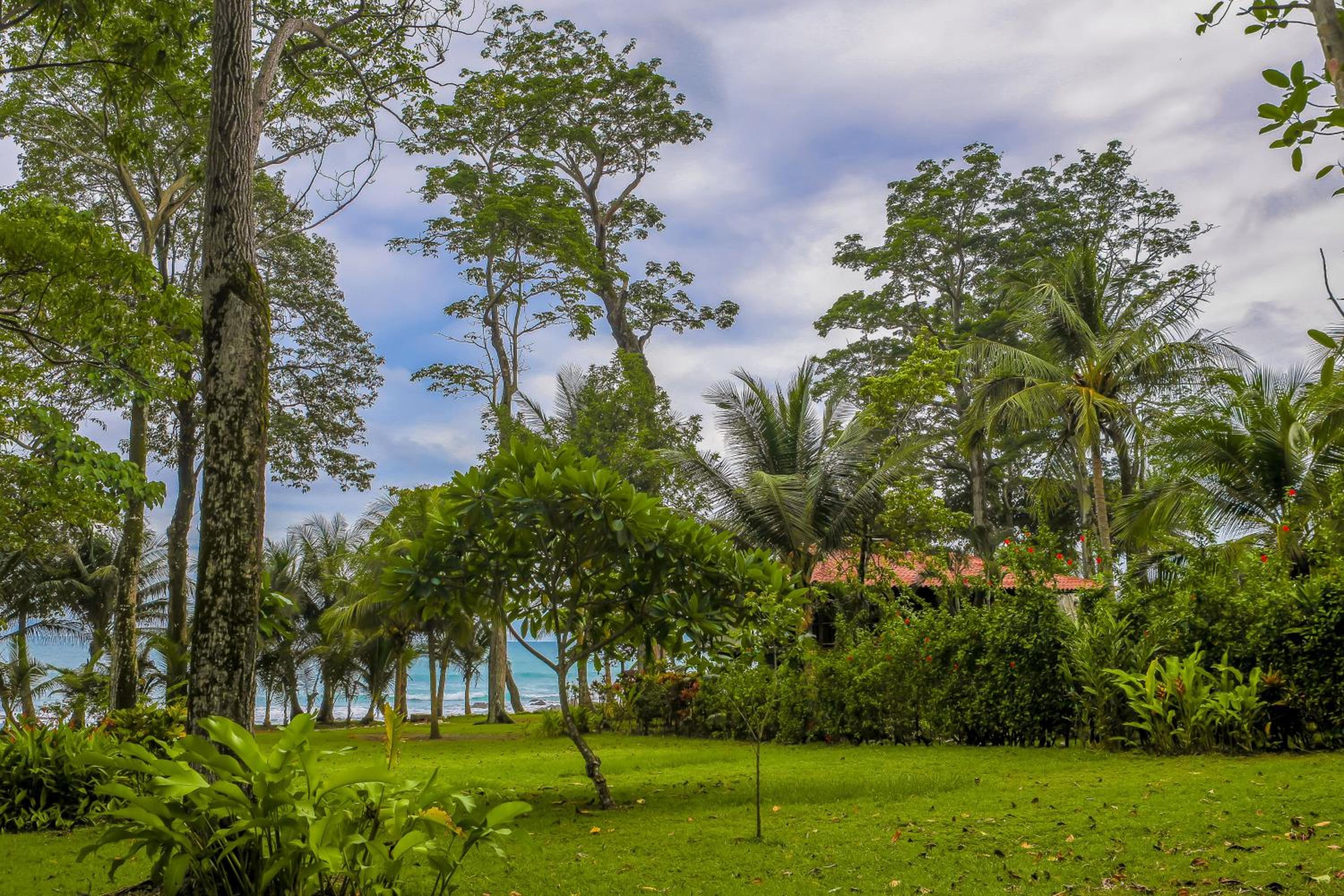 CASA CONTIKI