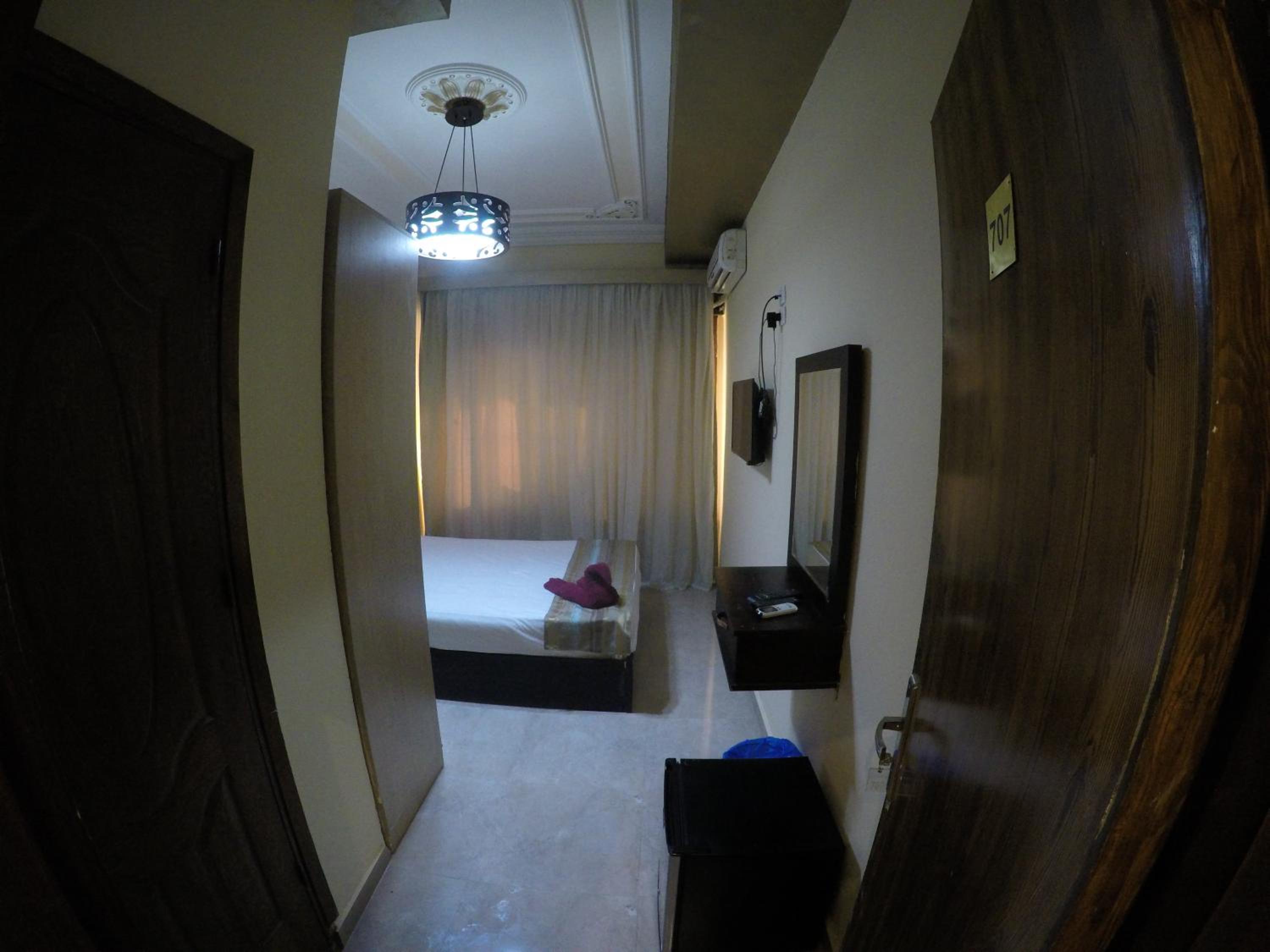 City Hotel