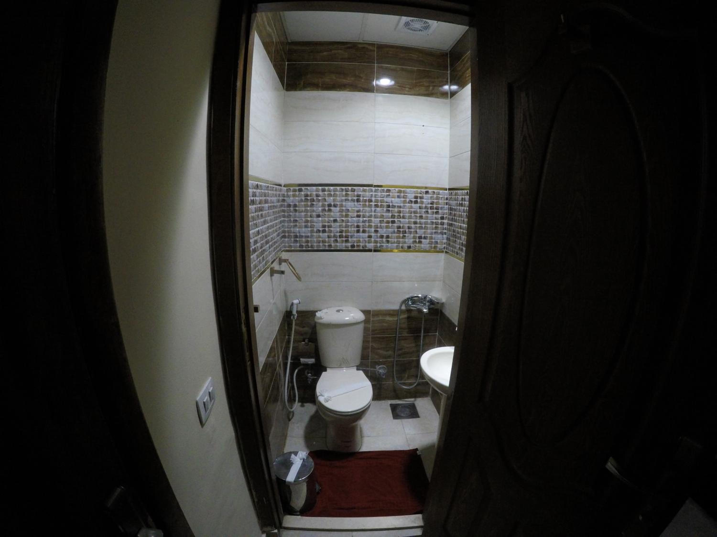 City Hotel