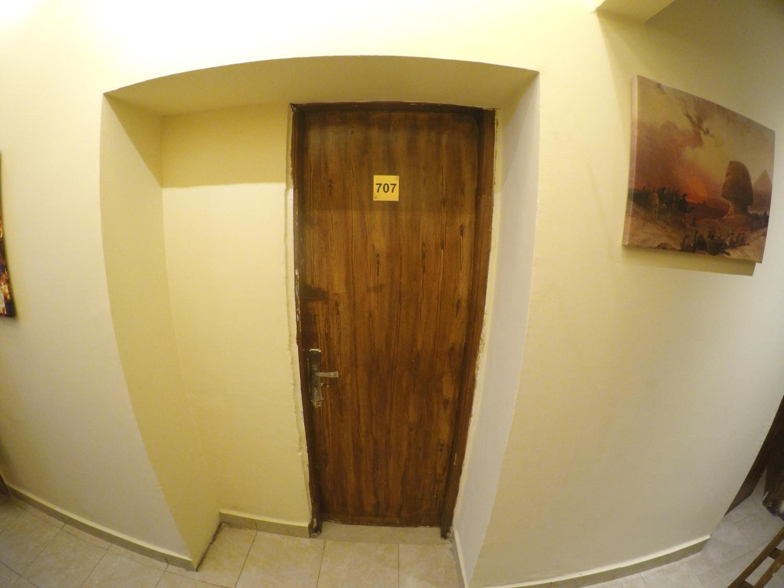 City Hotel