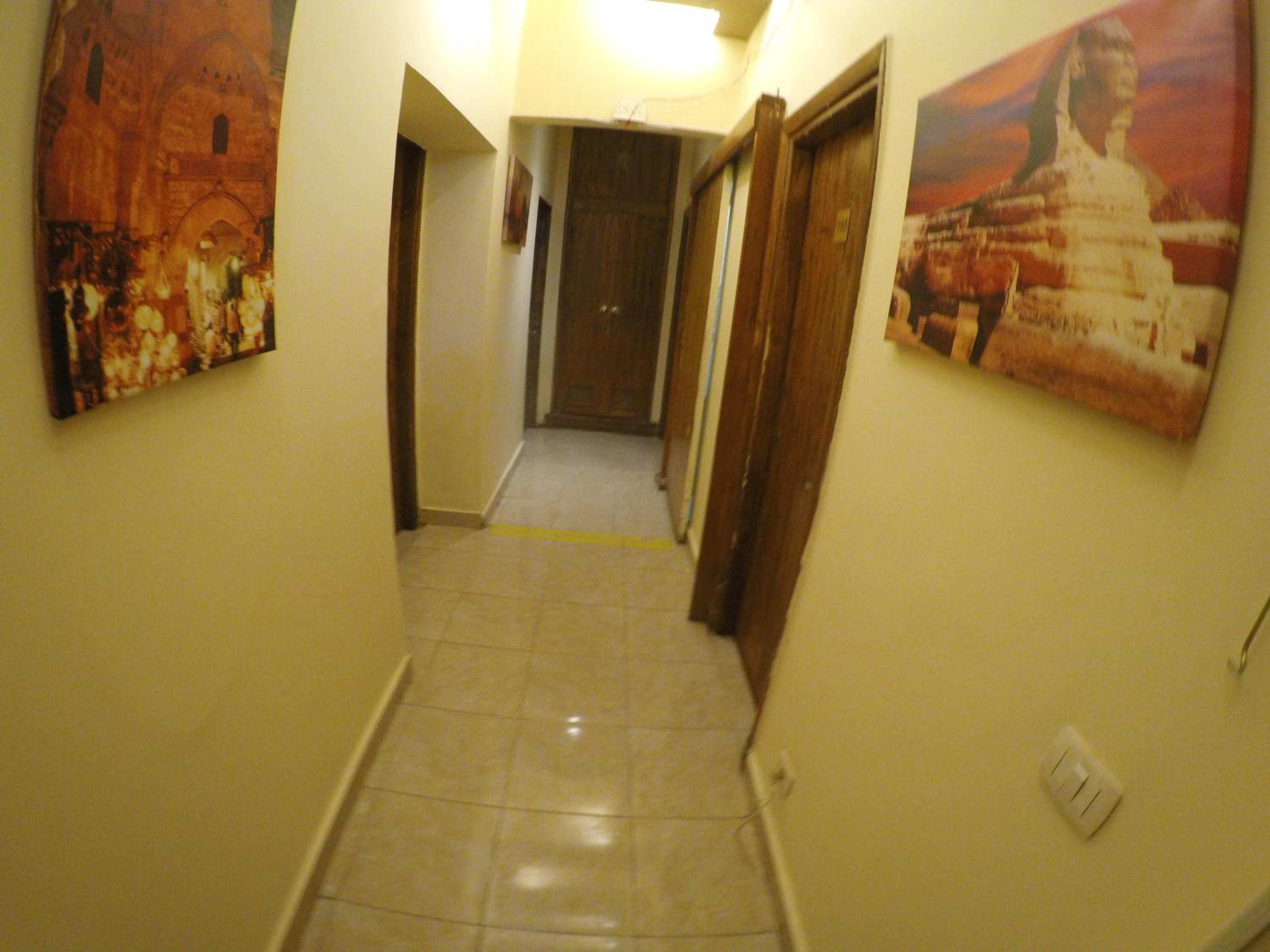 City Hotel