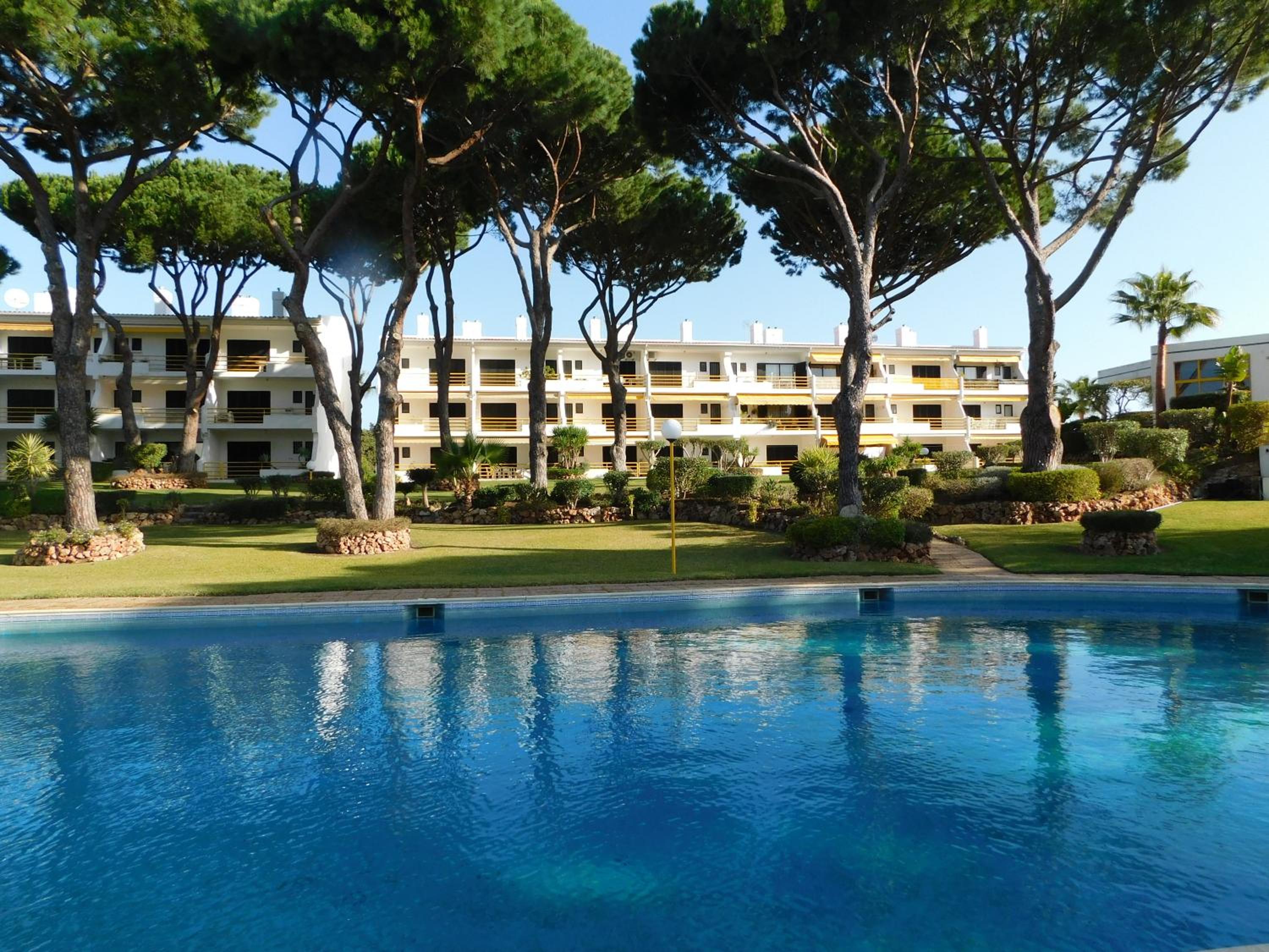 Sol Nascente Garden view 5