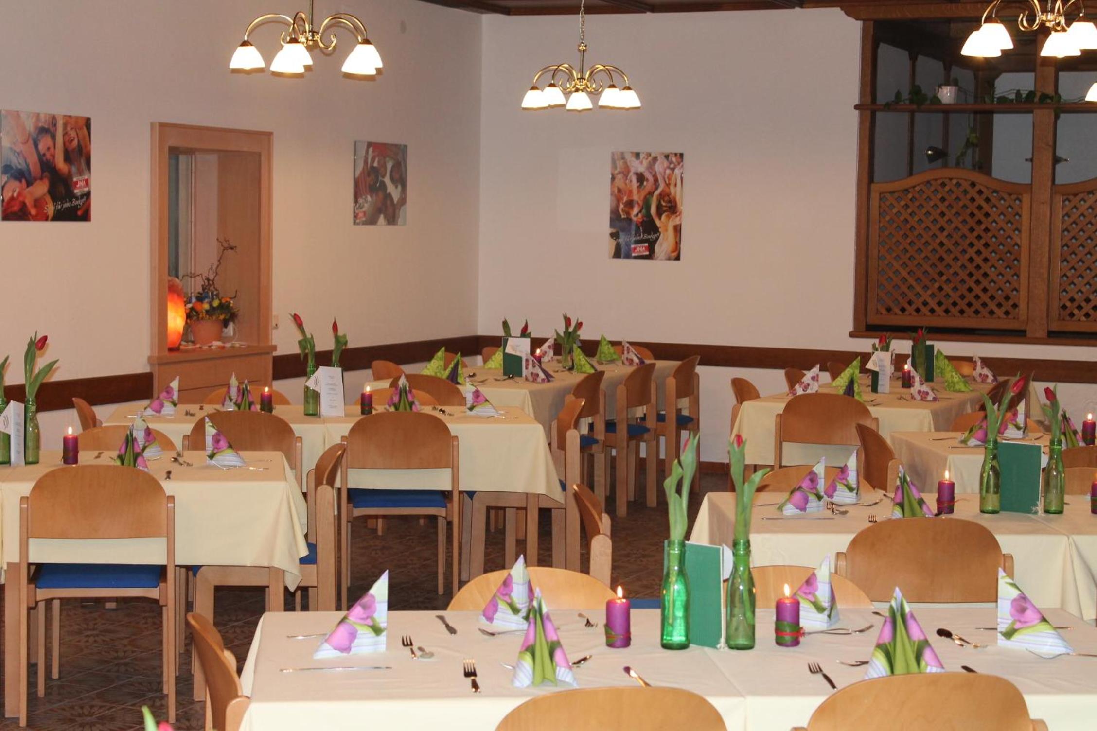 Eduard-Heinrich-Haus, Hostel