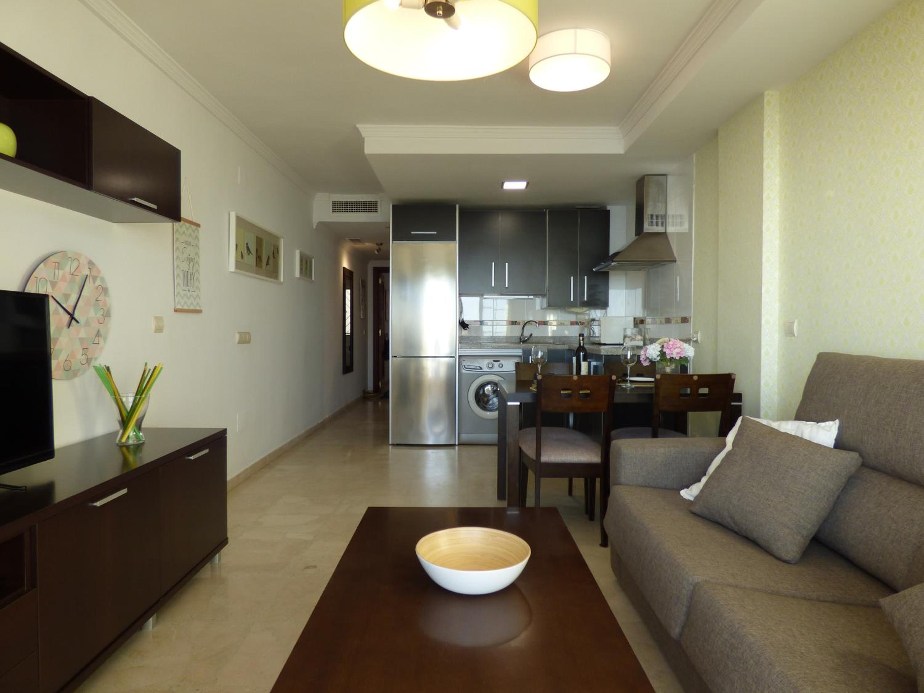 Apartamento Moderno en primera linea de playa con terraza y vistas al mar- Caleta del Puerto view 4