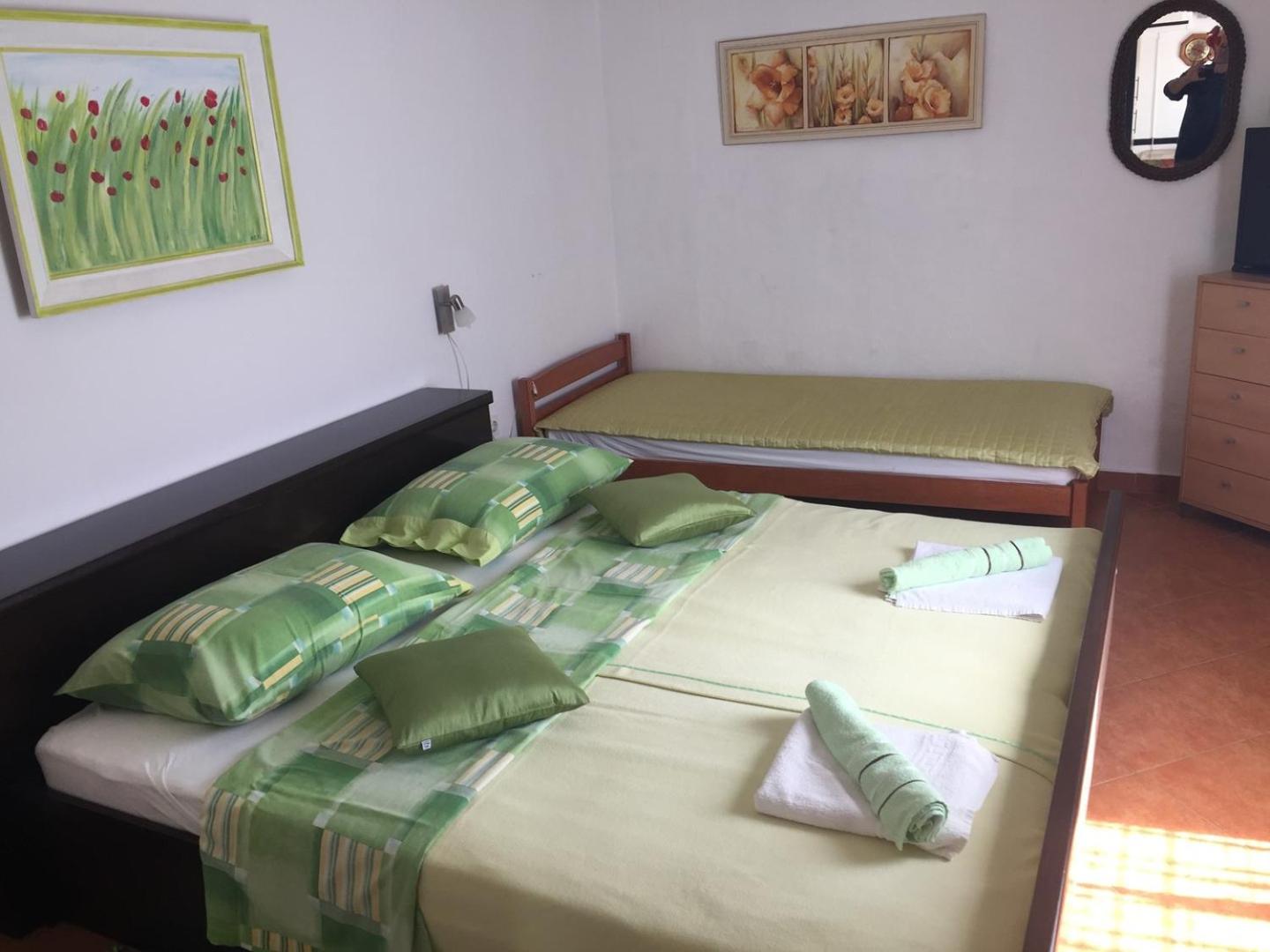 Apartments Porec beach area Simo - Property Image 68