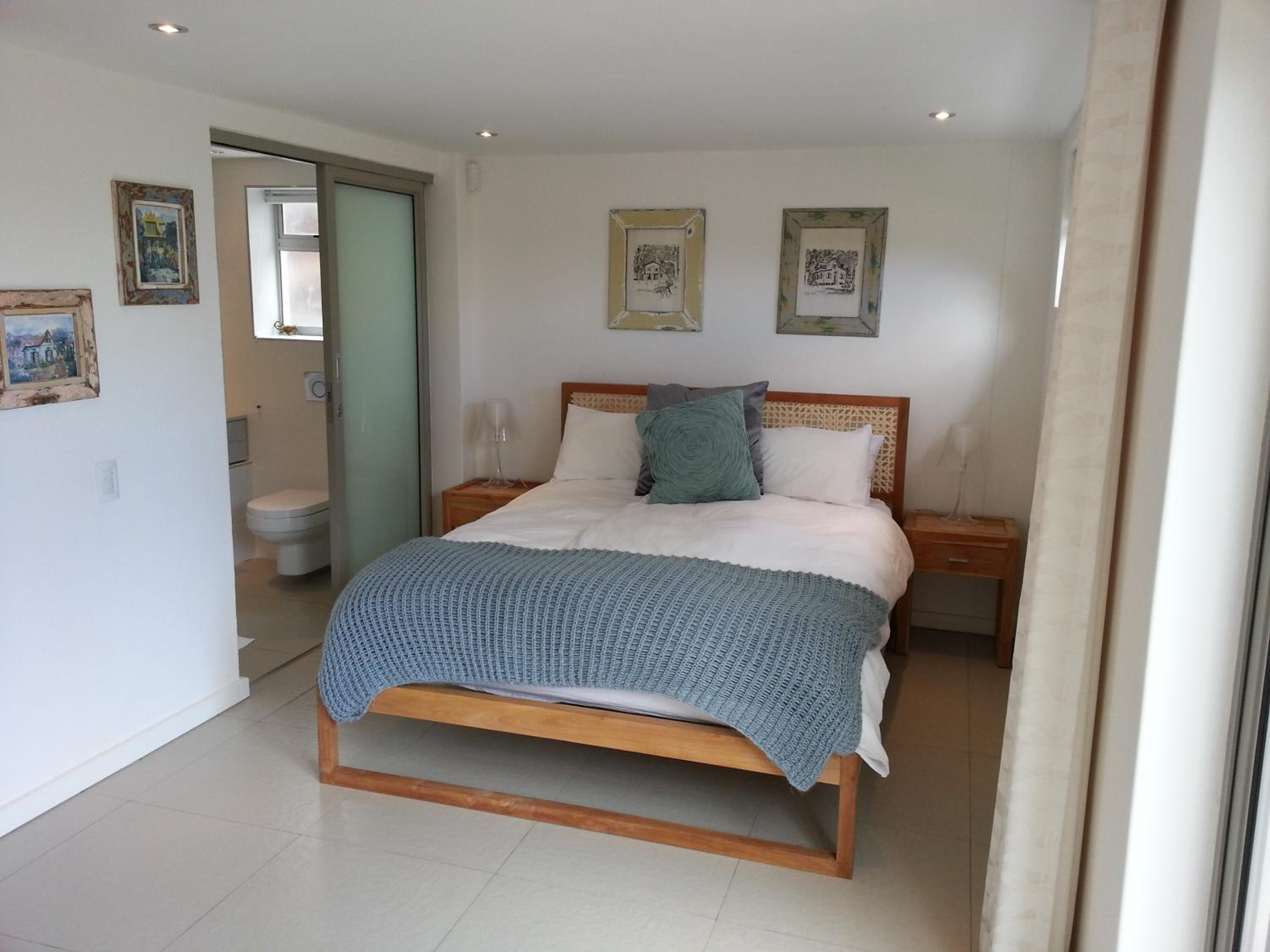 Lemon Tree Cottage view 5