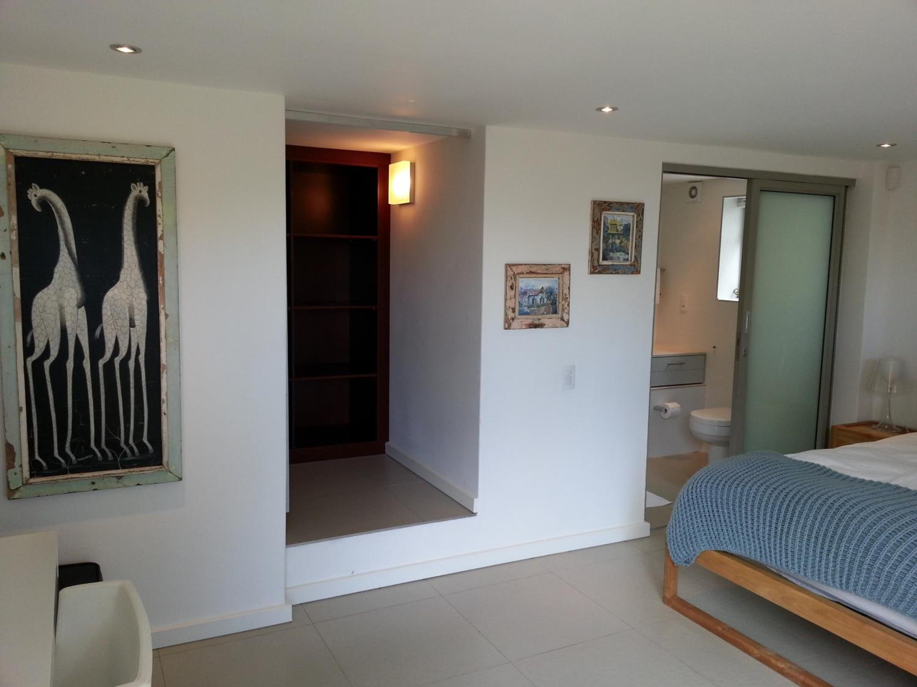 Lemon Tree Cottage view 2
