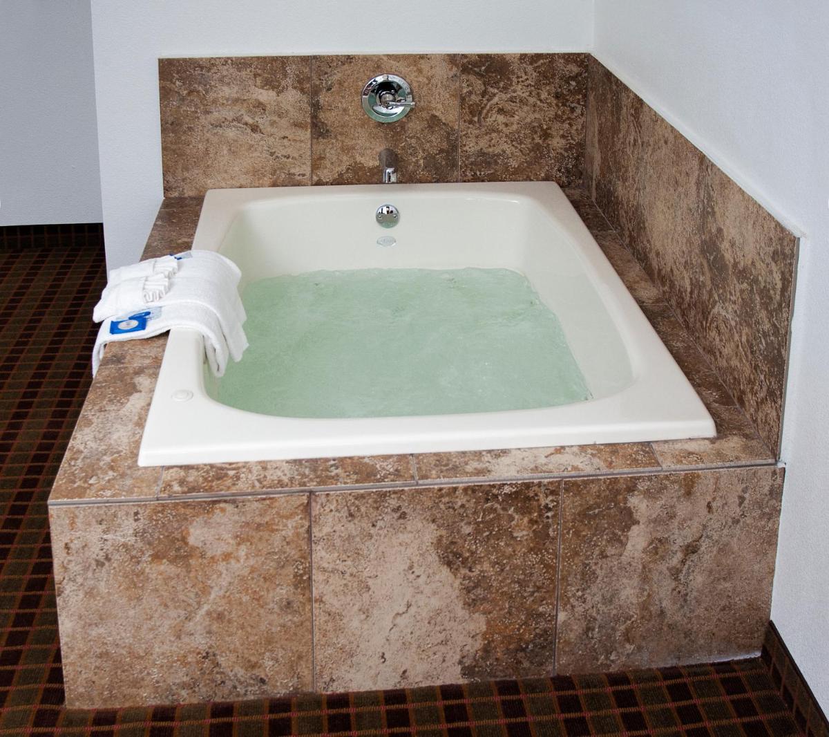 Jacuzzi
