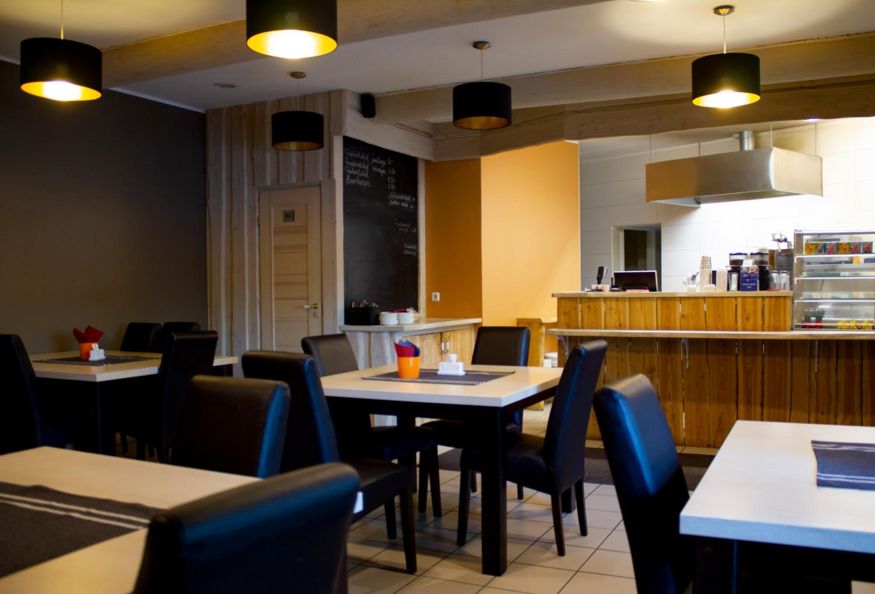 OXCafe Hostel