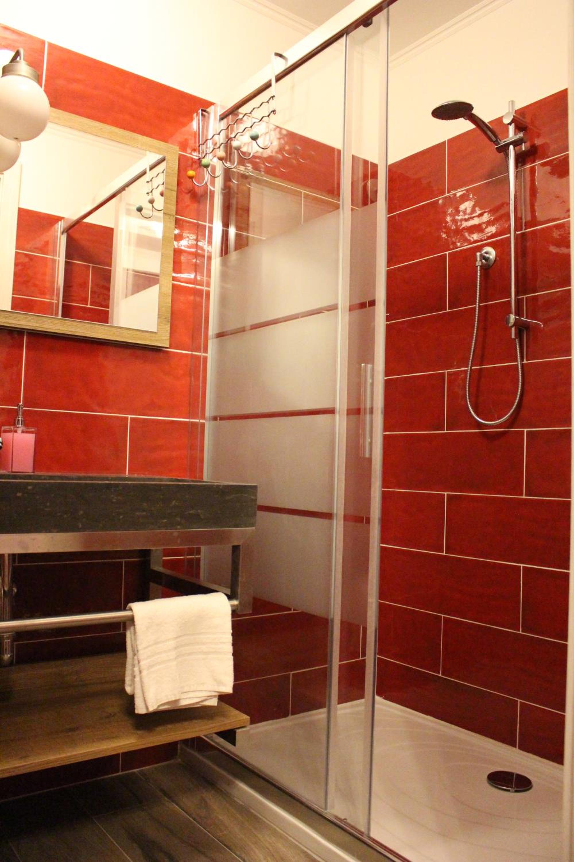 Iris Guest House