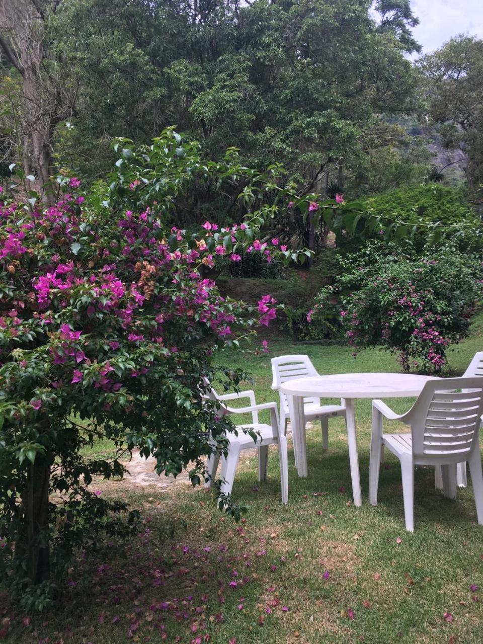 Vila da Sol Itaipava casas e estúdios