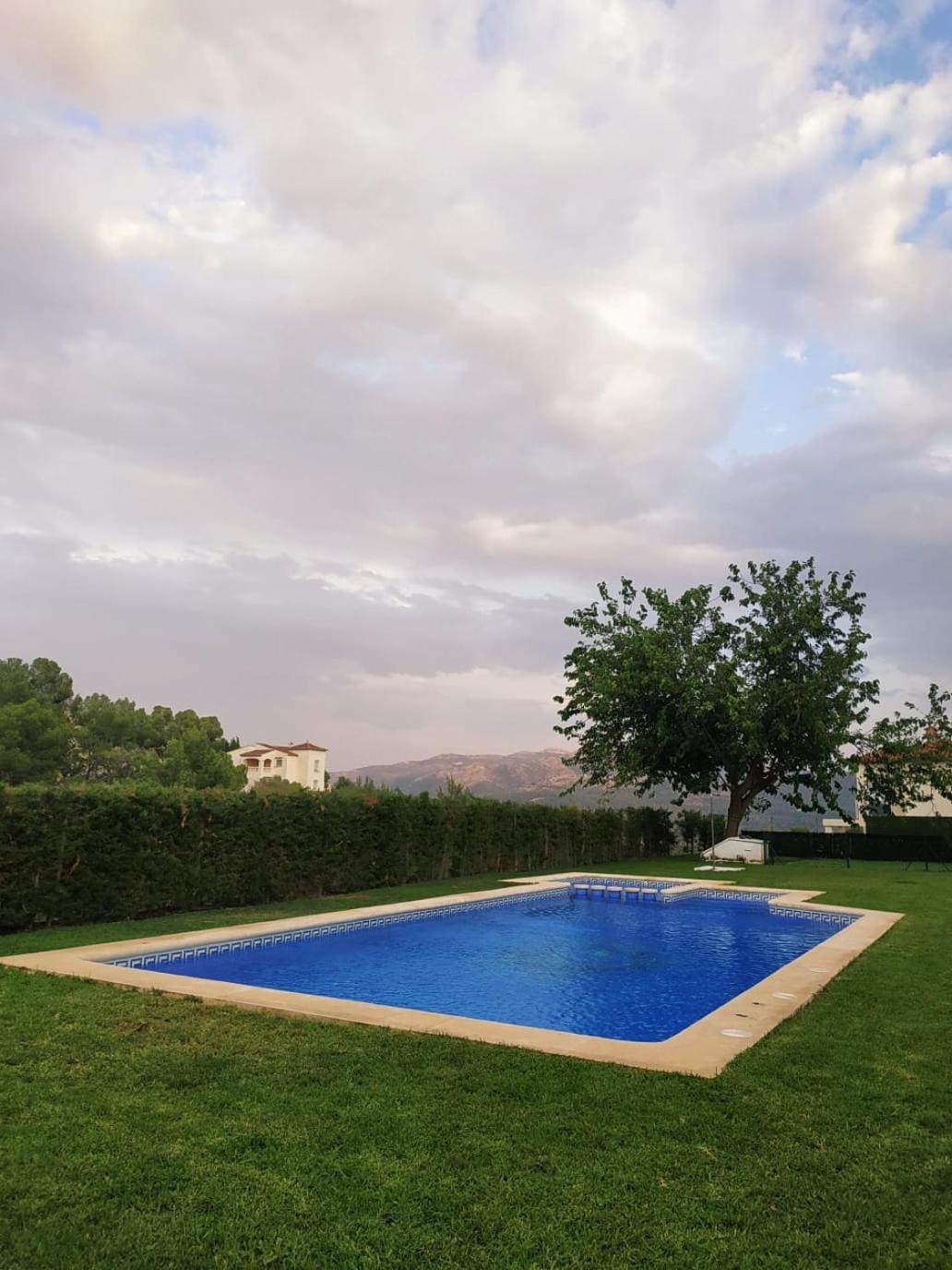 Benestar In Jalon Valley view 3