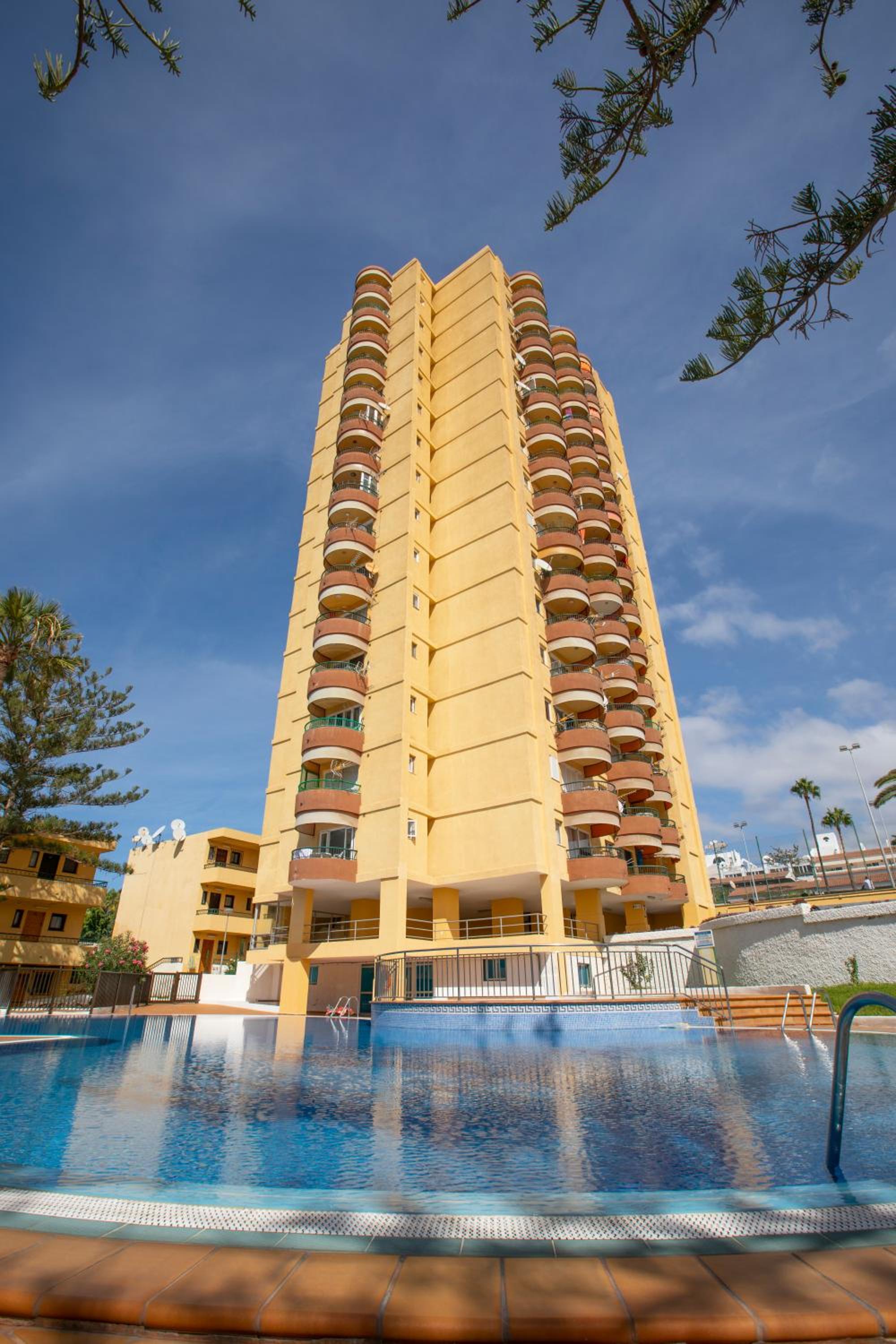 Luxury Apartment Boutique in Torres del Sol view 5