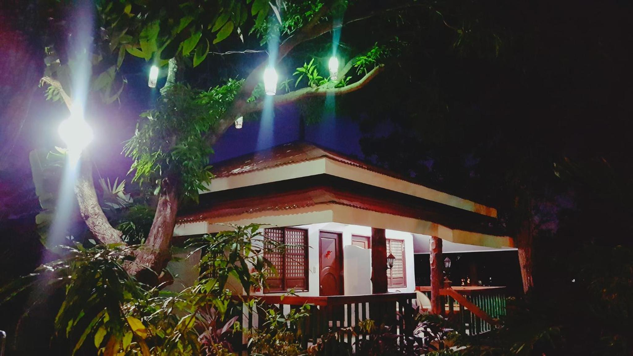 The Pelicans Resort, Matabungkay - 24
