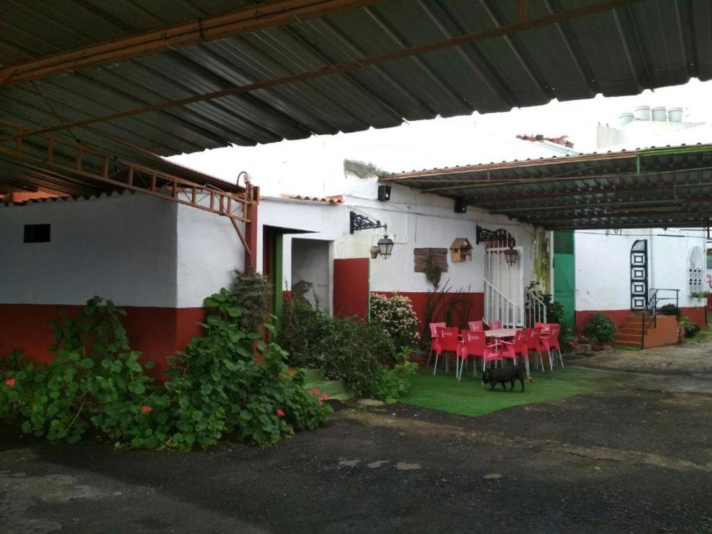 Residencia Los Conejos - Bike & Motorbike view 4