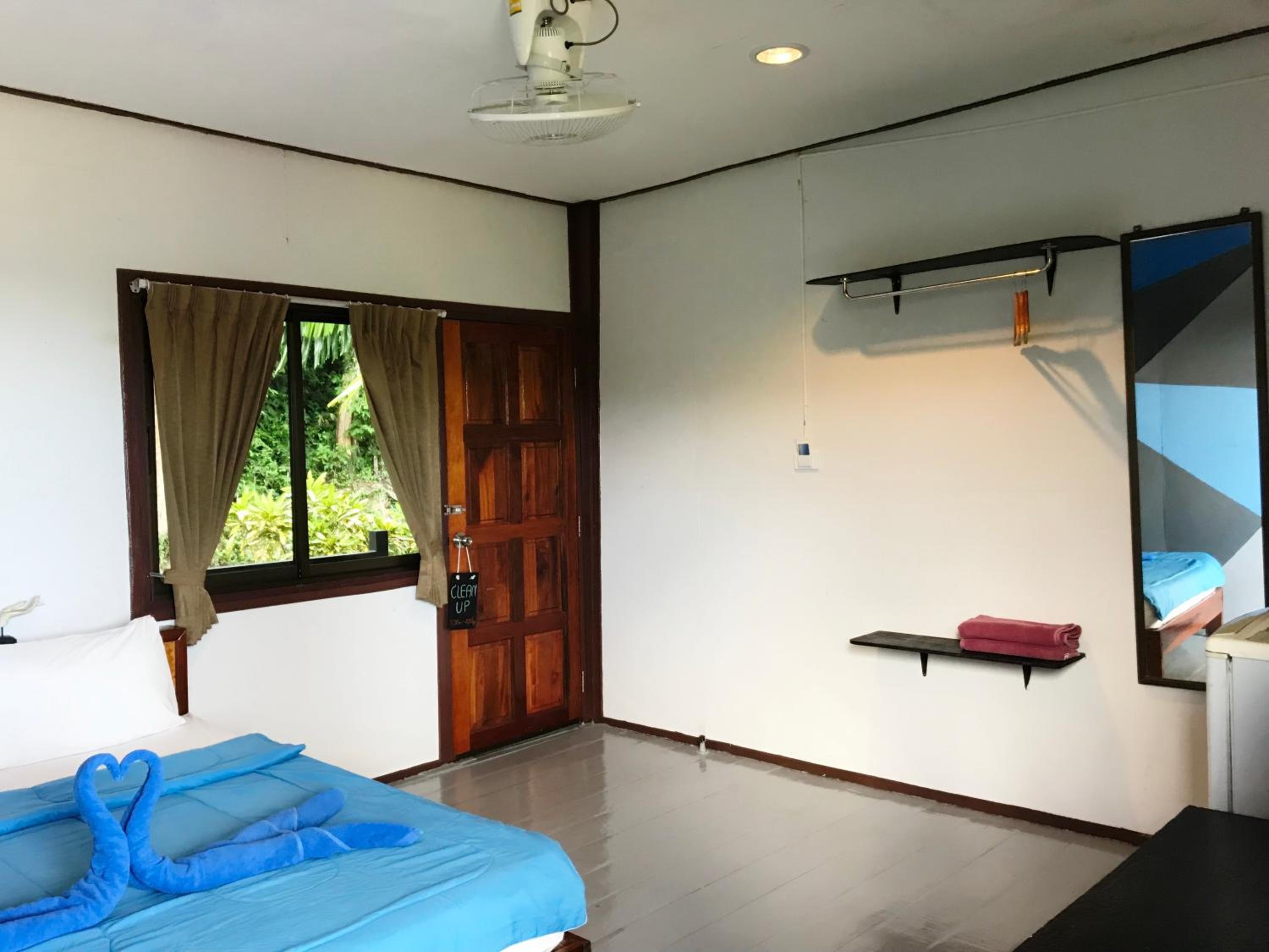 Lanta Halabala Resort