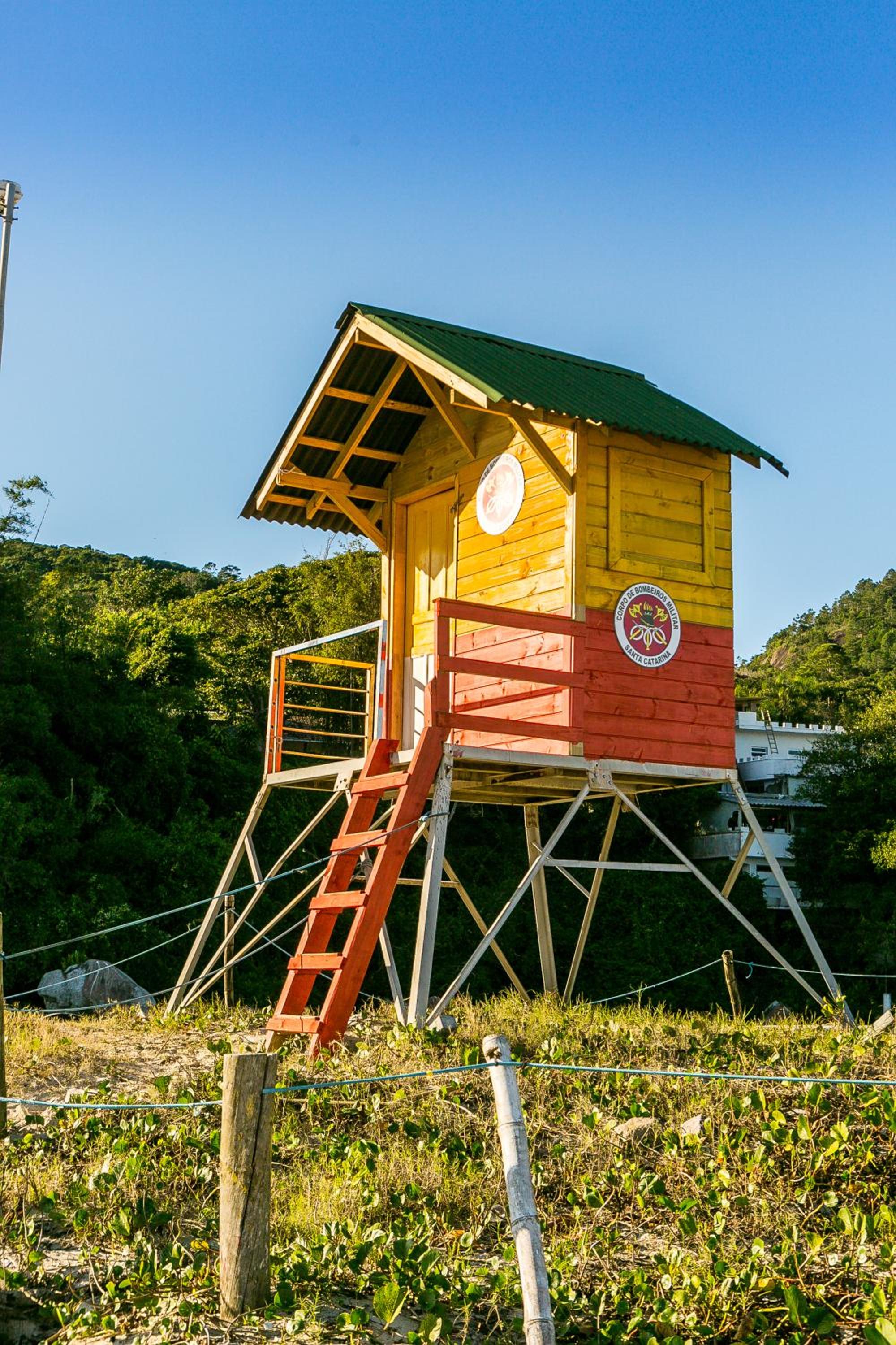 Apartamento nota 10 na praia da Barra da Lagoa