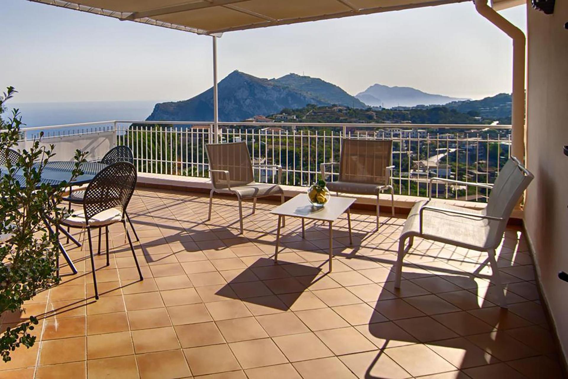 Amore Rentals - Villa Amiela photo 3