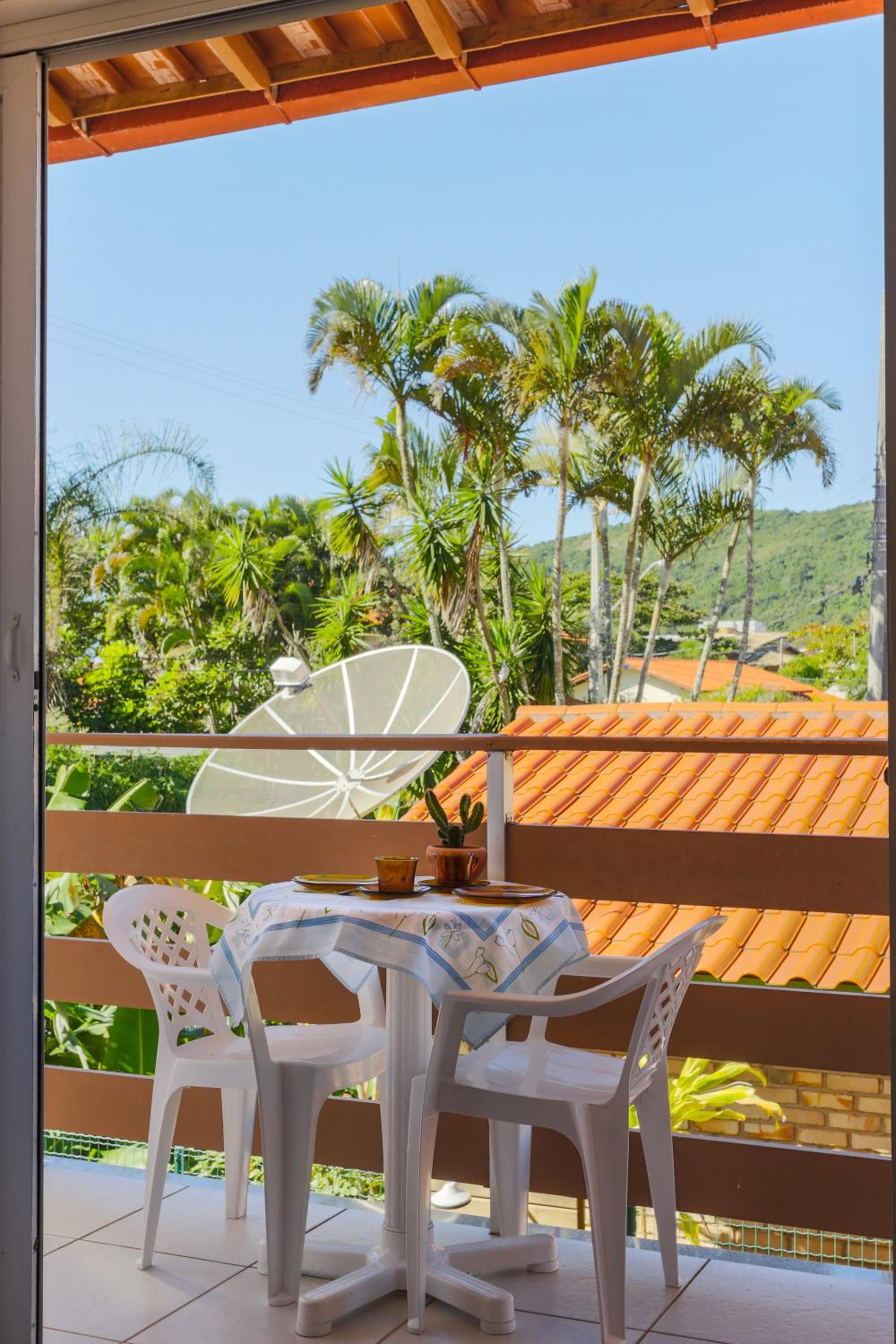 Apartamento nota 10 na praia da Barra da Lagoa