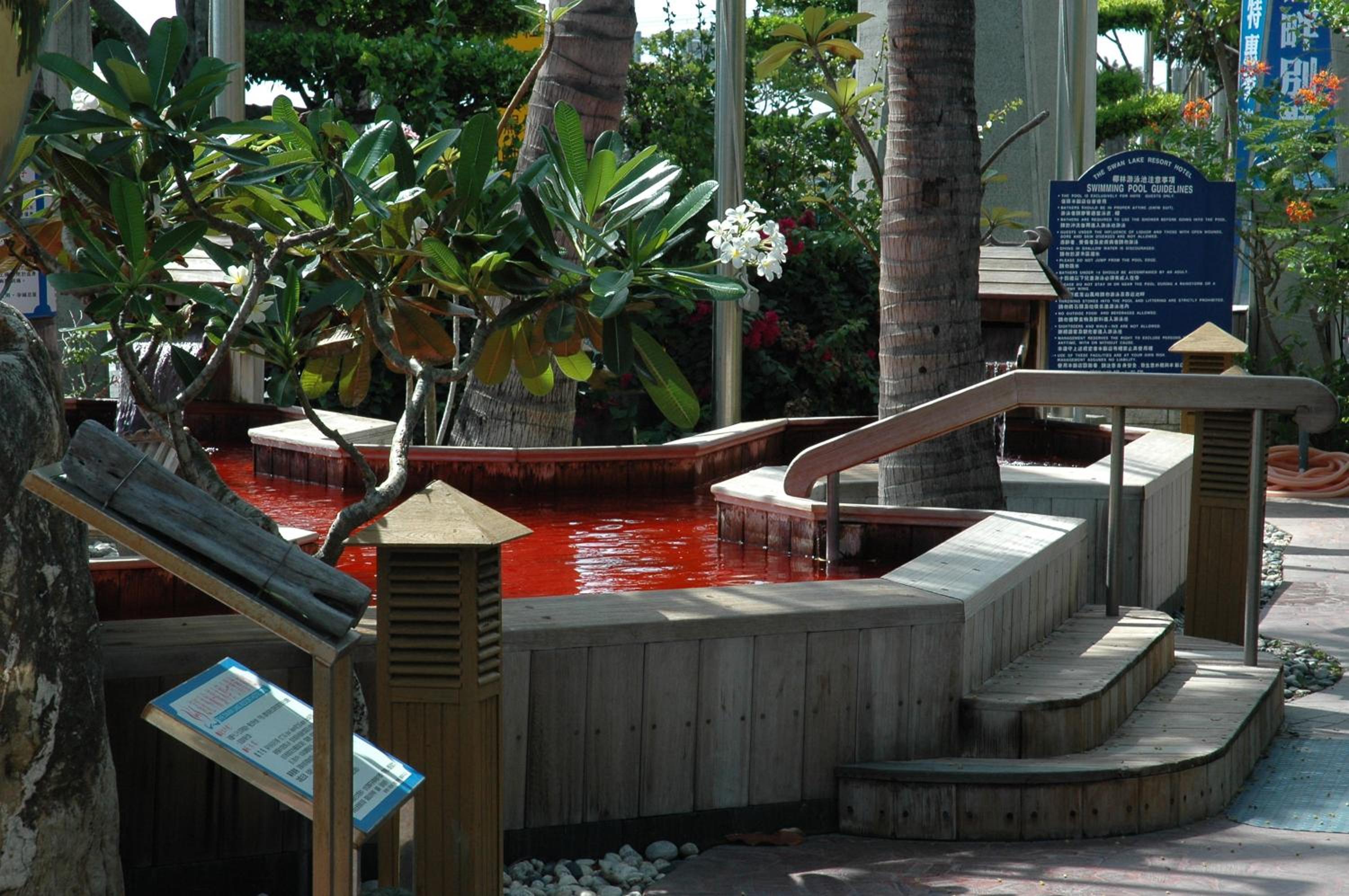 Swan Lake Villa Resort