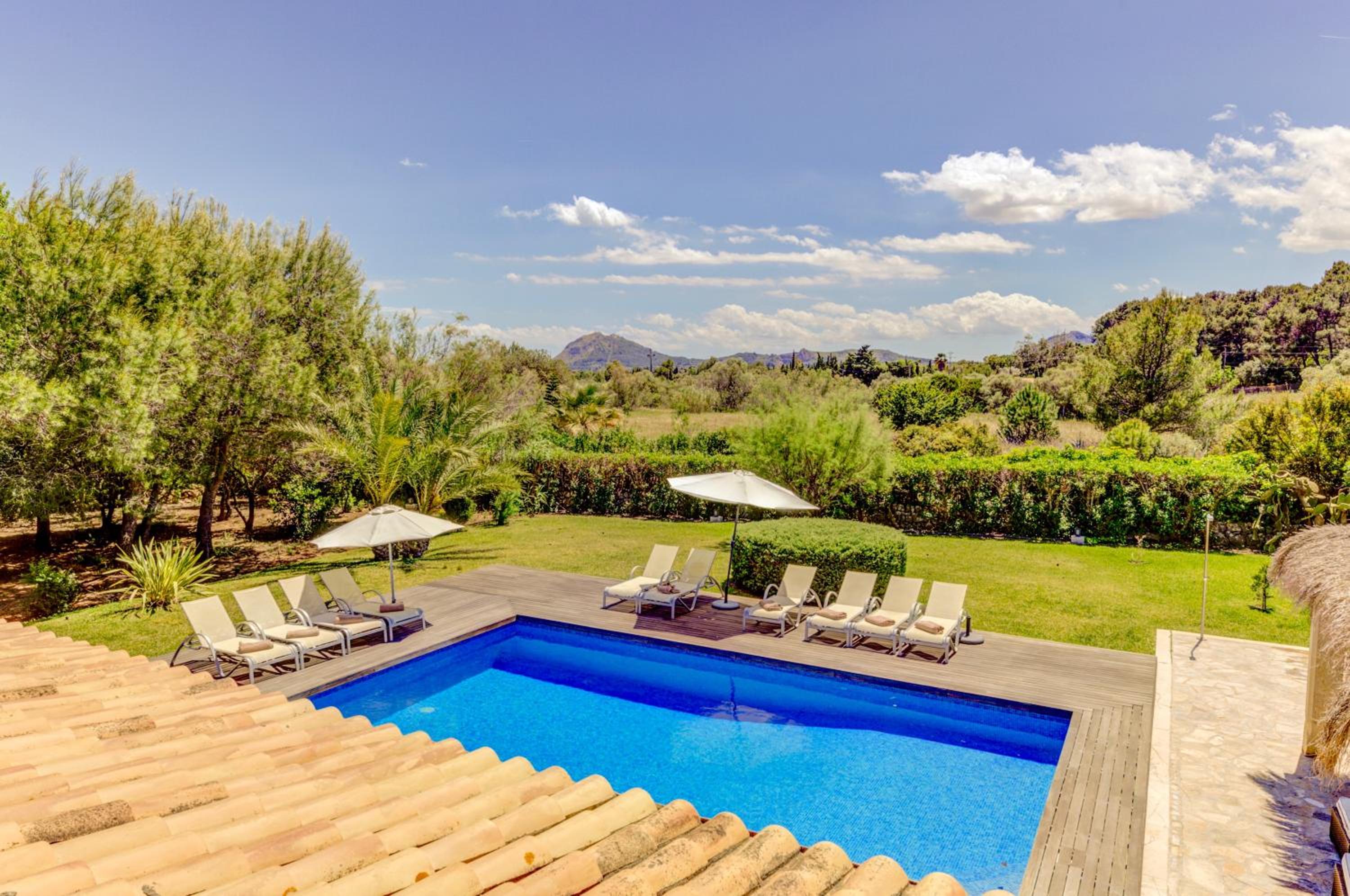 Villa Ponent by Sealand Villas view 4