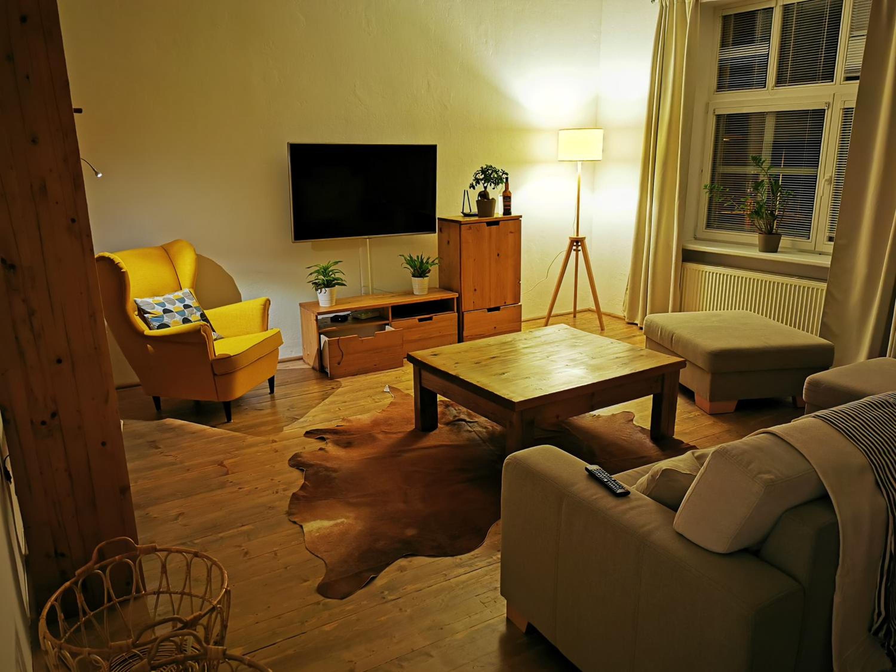 Falcon apartment view 3