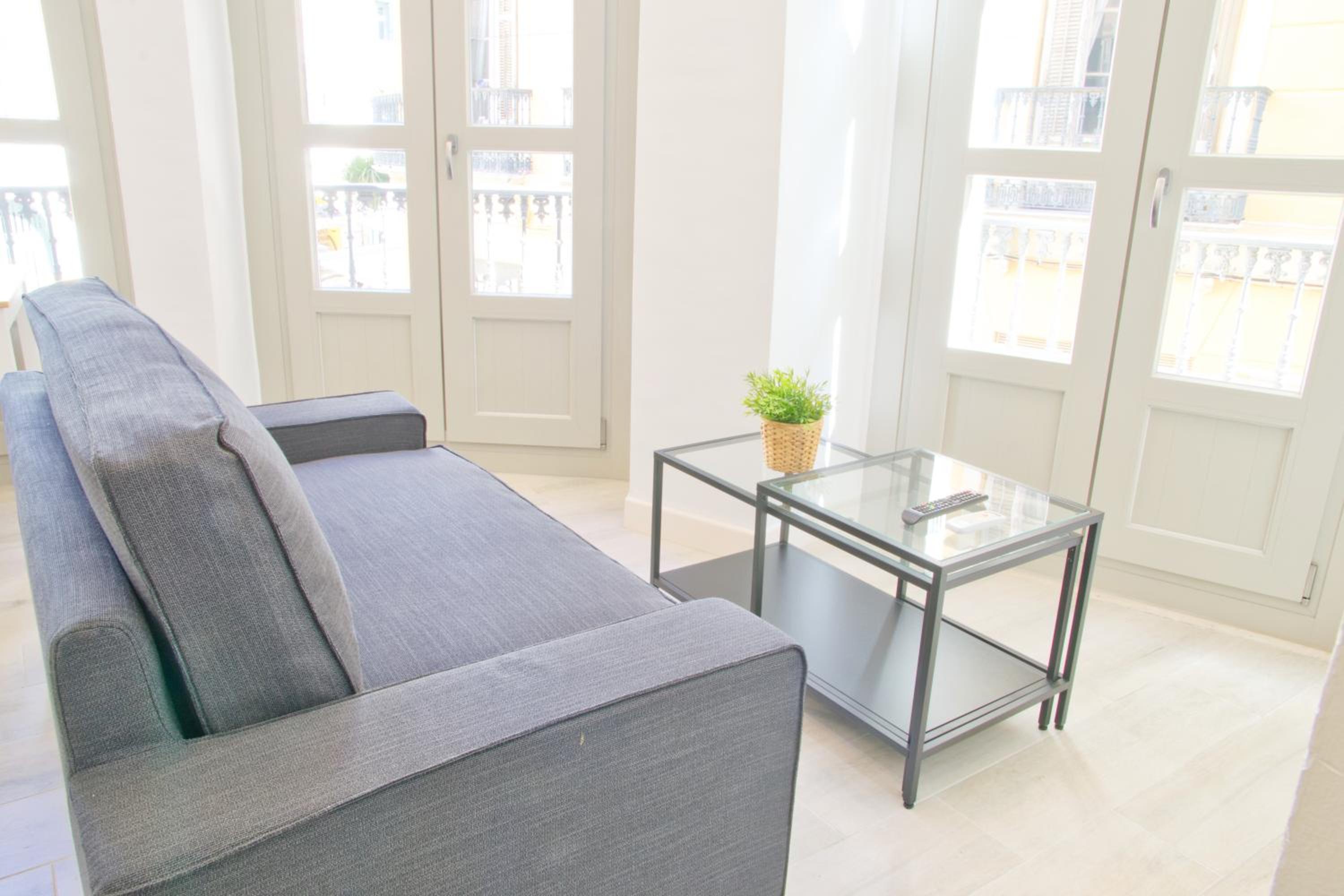 MalagaUrbanRooms - Central Suites