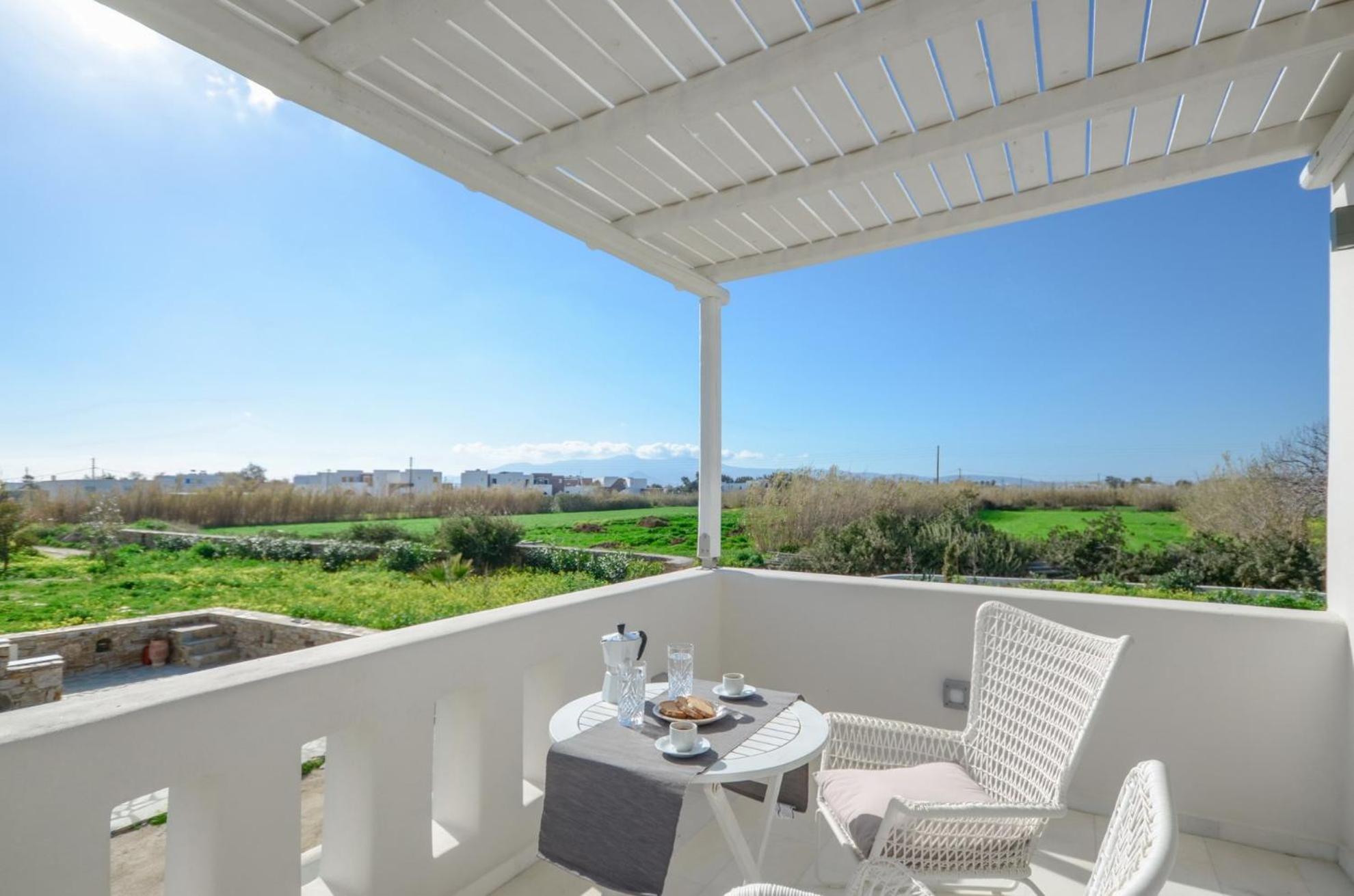 Seaside Naxos • Holiday Villas