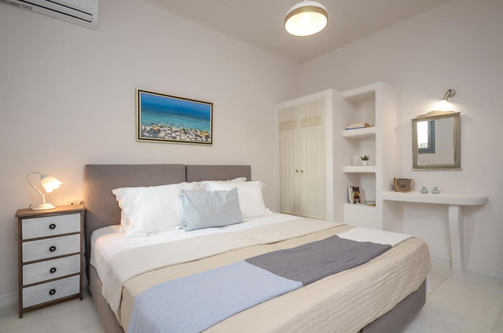 Seaside Naxos • Holiday Villas
