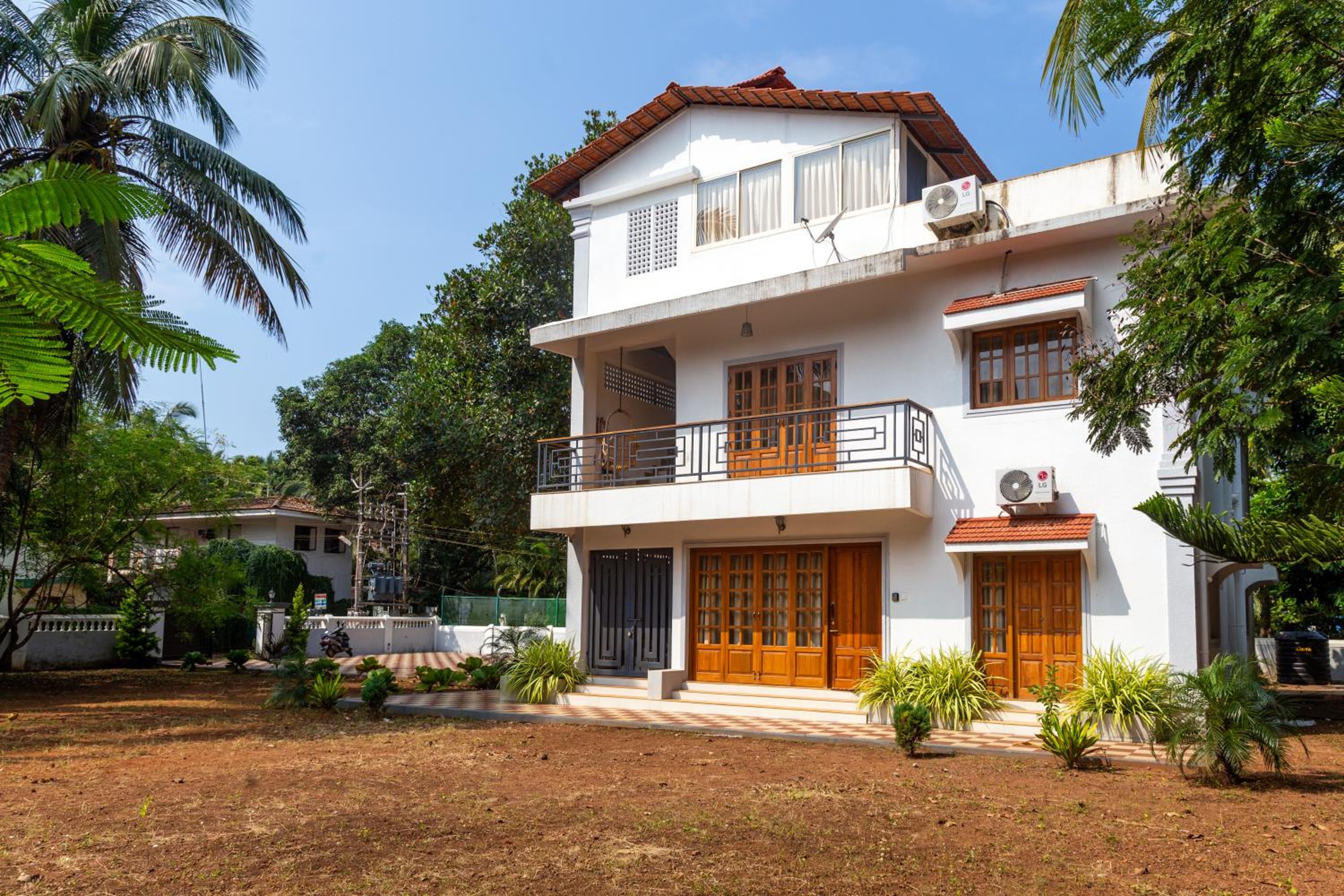 Casa Arvana Near Calangute Beach view 2