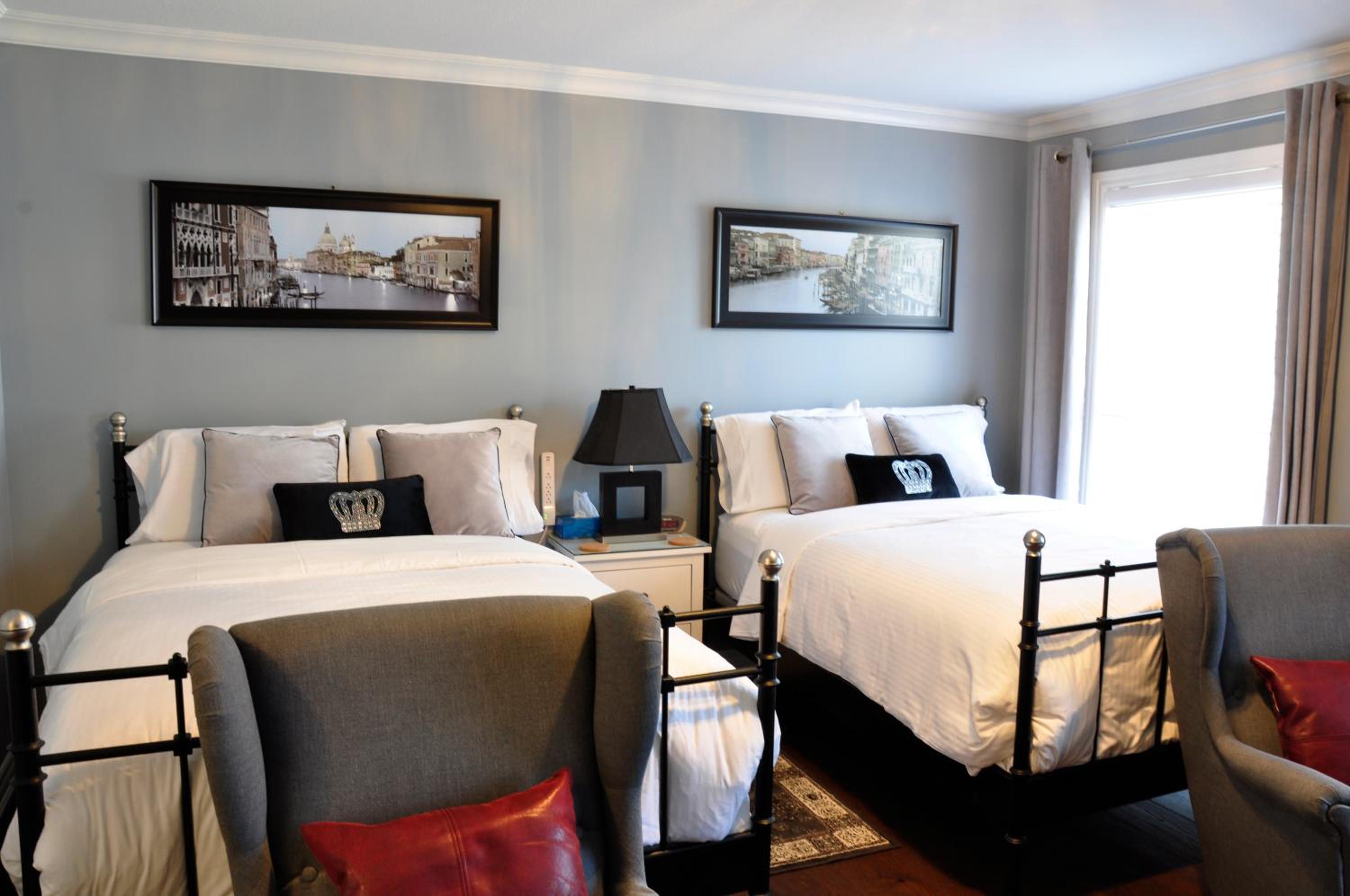 Casa Blanca Boutique Bed & Breakfast