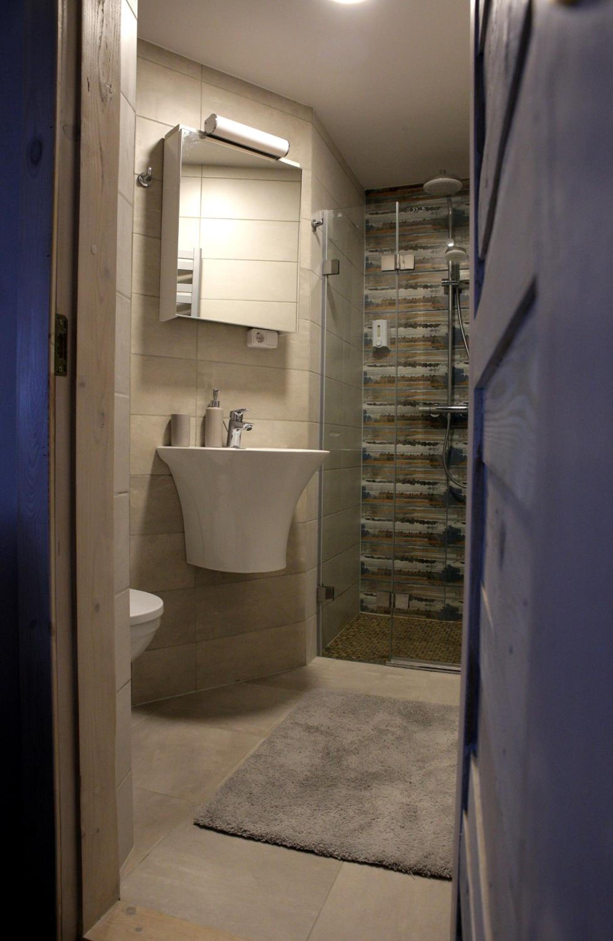 Photo 47