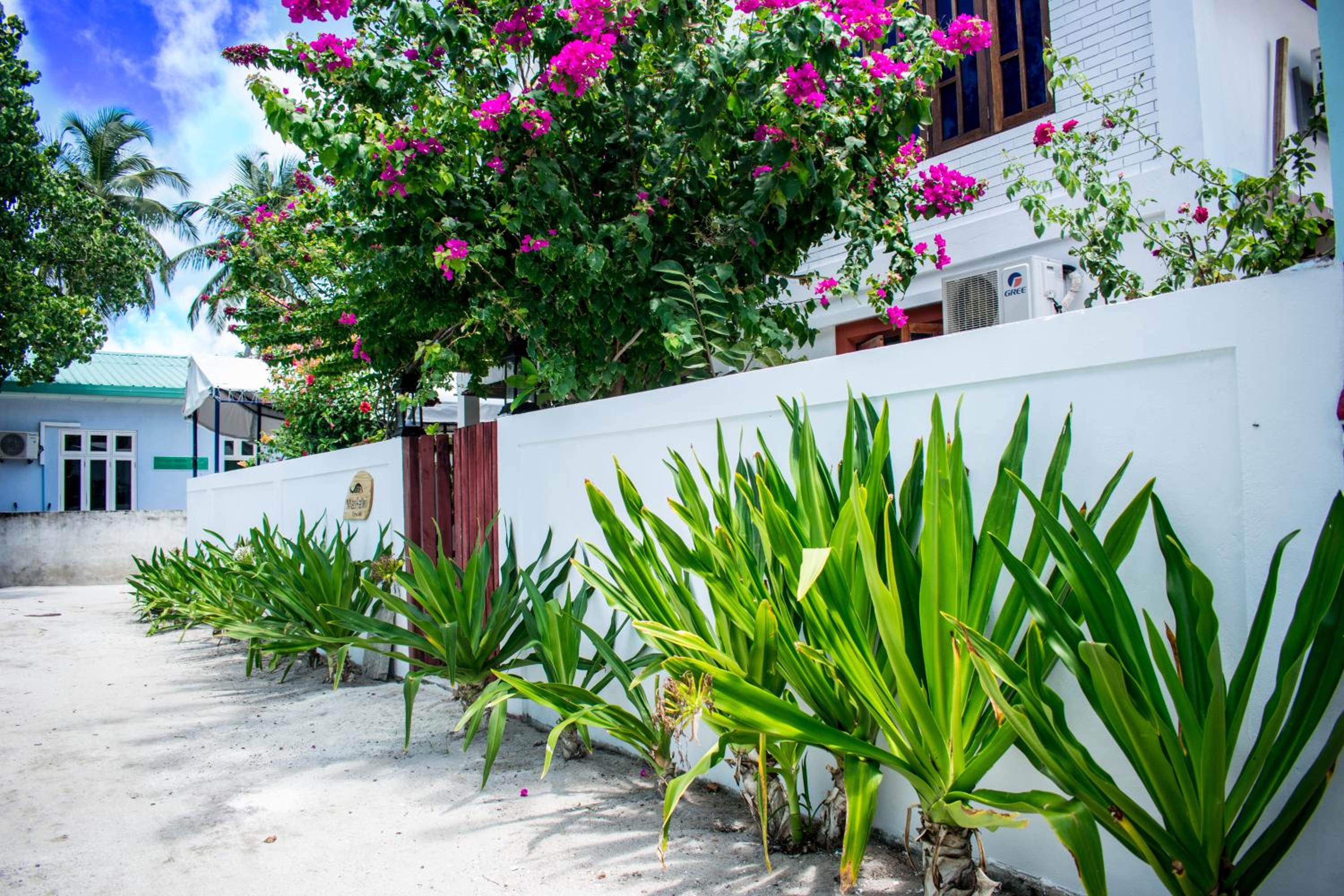 Masfalhi View Inn