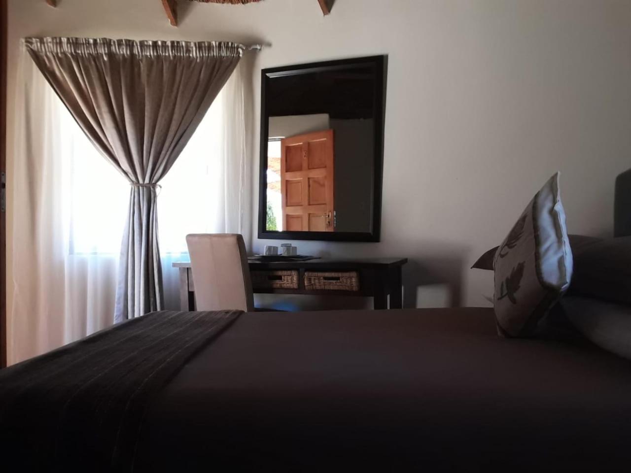 Photo 48