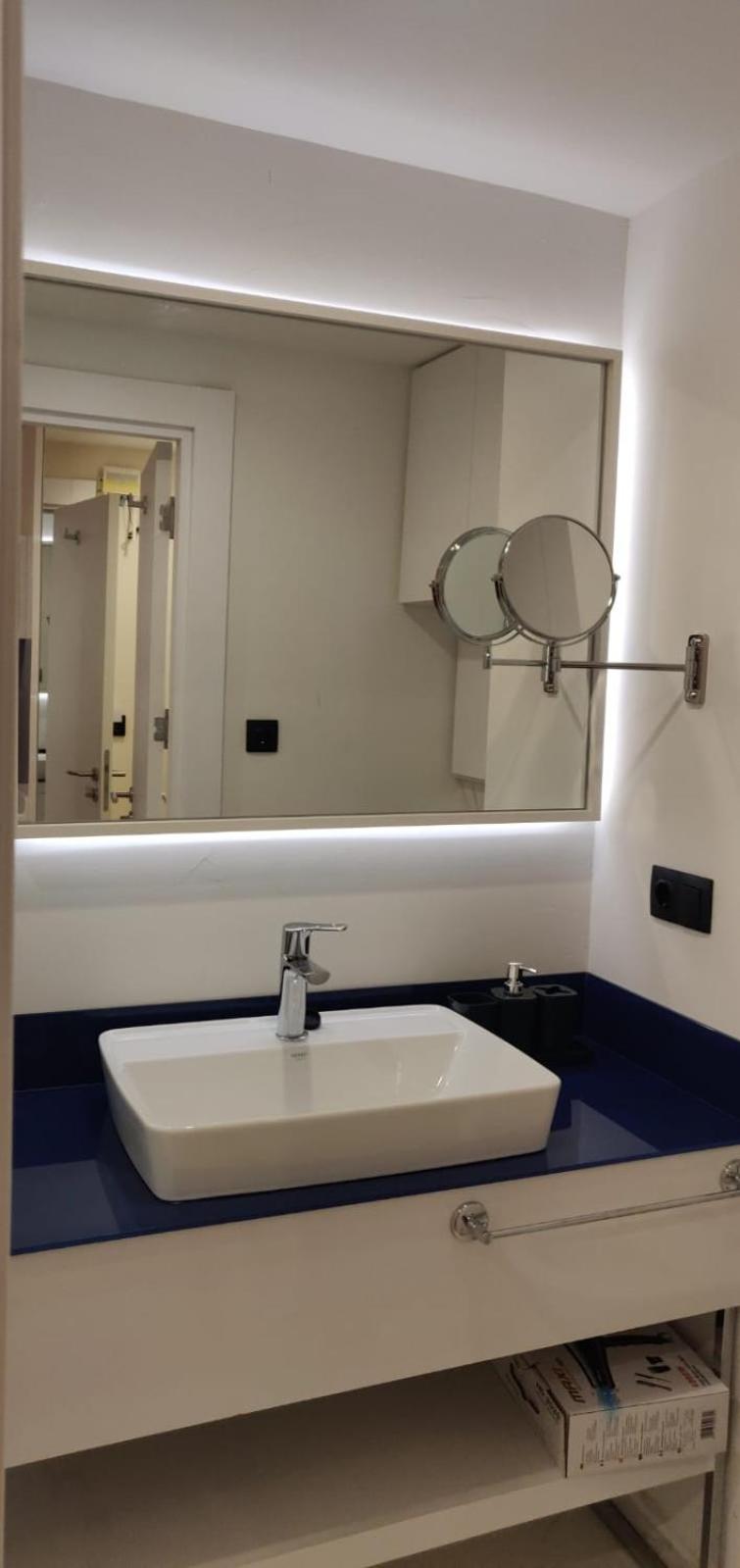 Sea view hotel apartment orbi city1006.