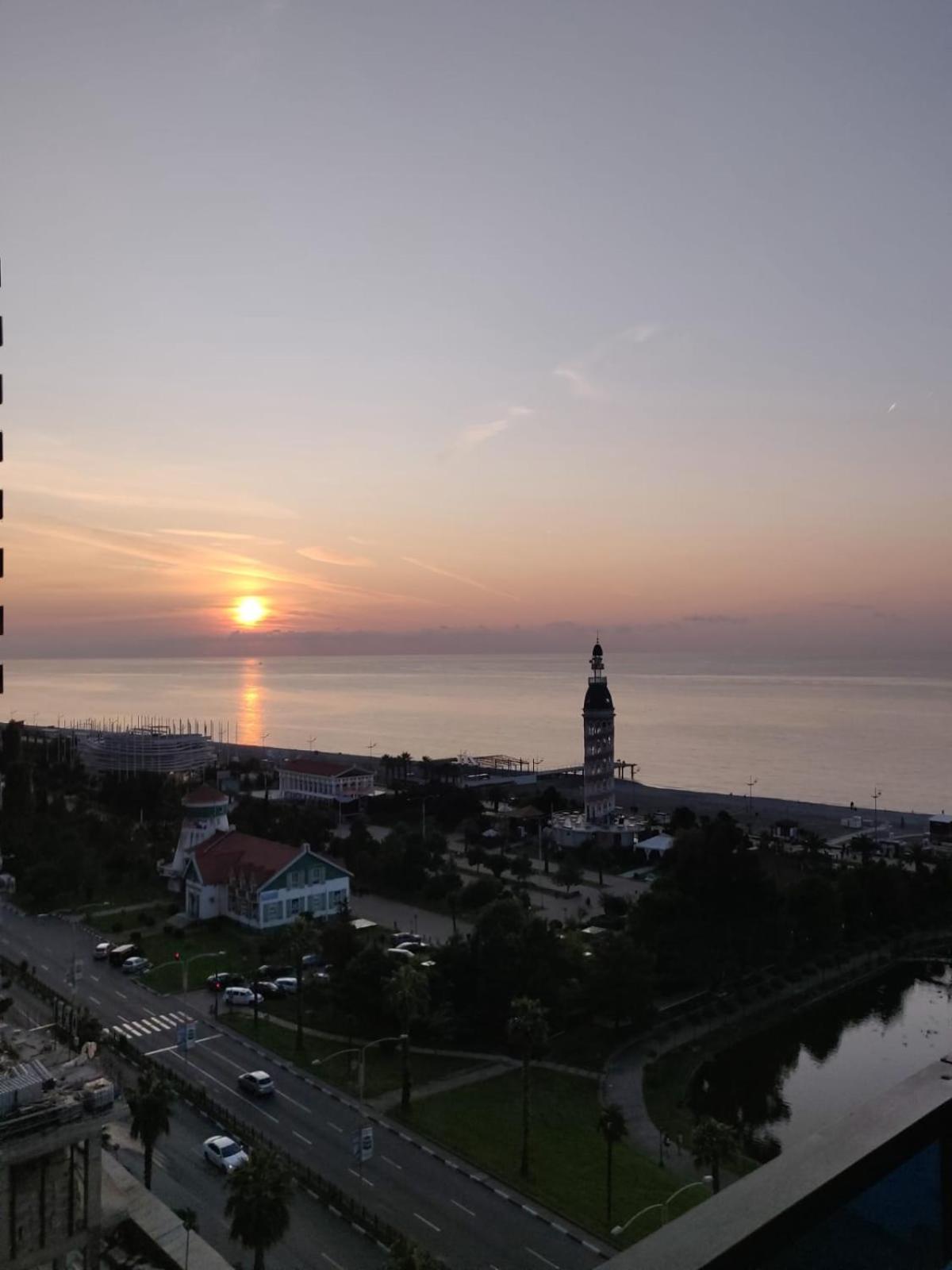 Sea view hotel apartment orbi city1006.