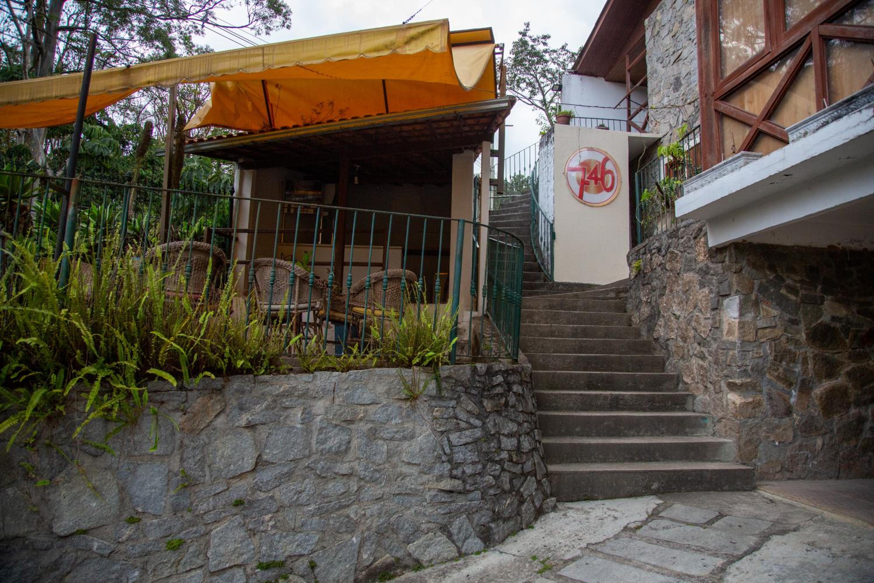 746 Pousada
