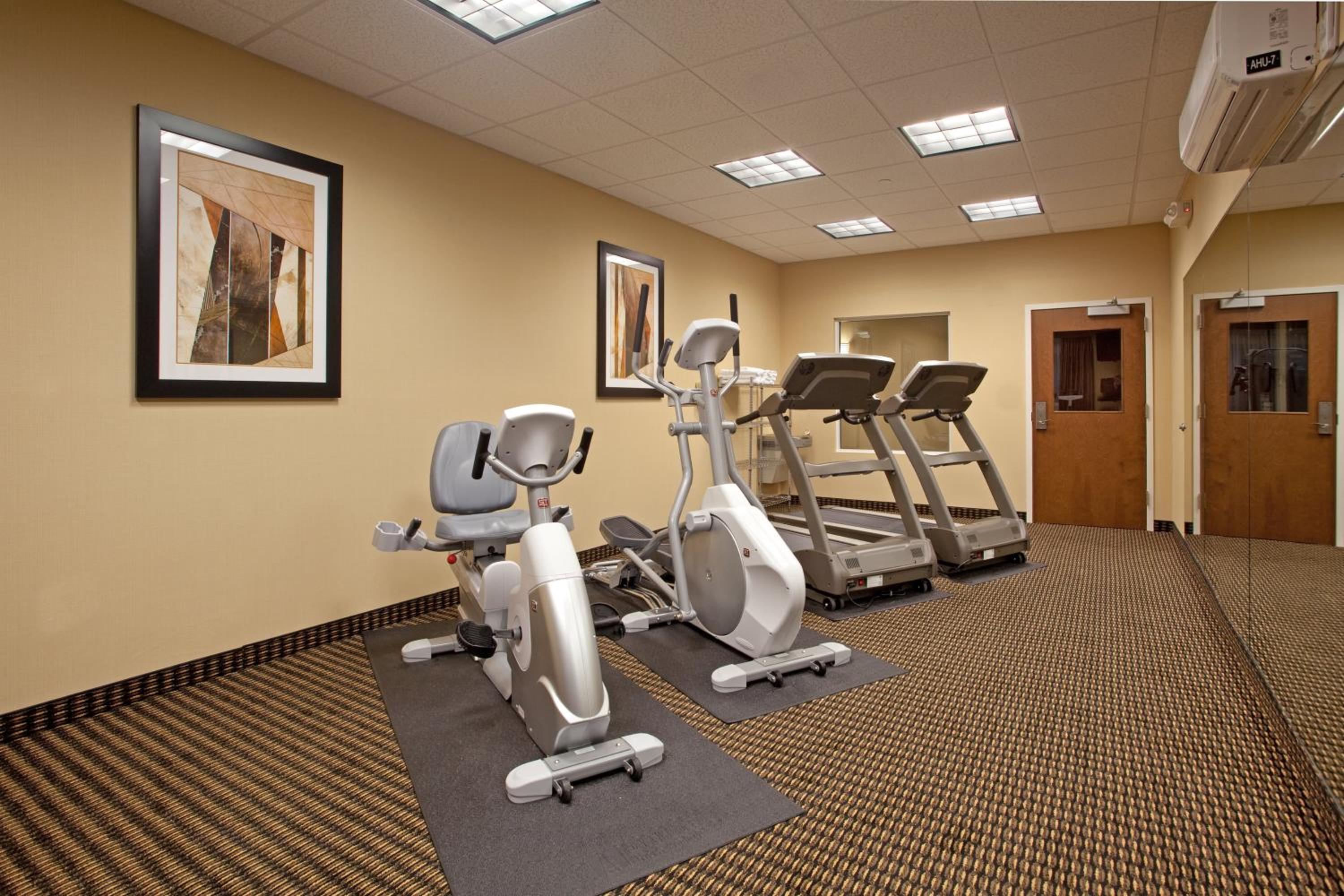 Lumberton Vacations - Holiday Inn Express Pembroke, an IHG Hotel - Property Image 4