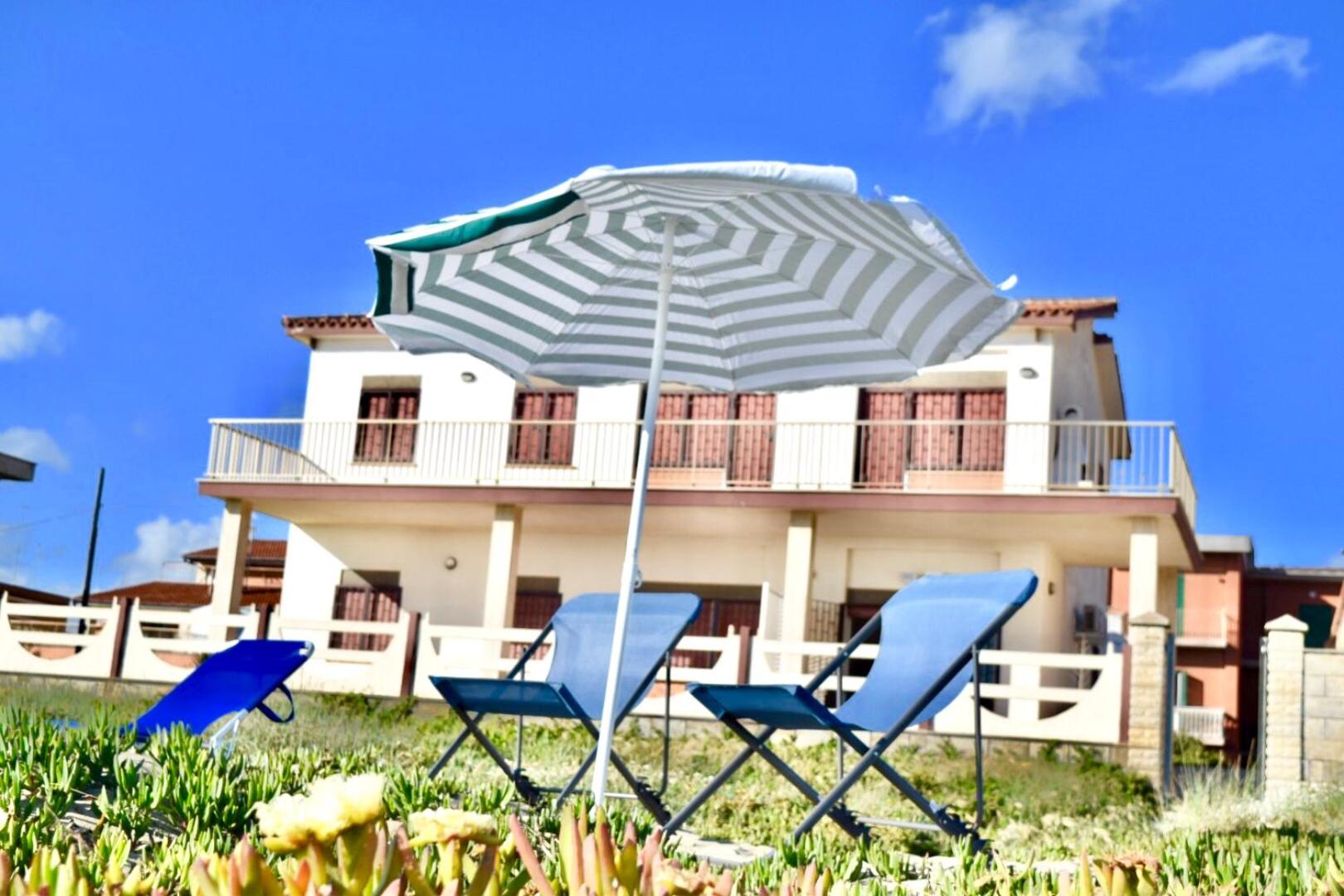 Seafront apartment in Villa , near Rome view 3