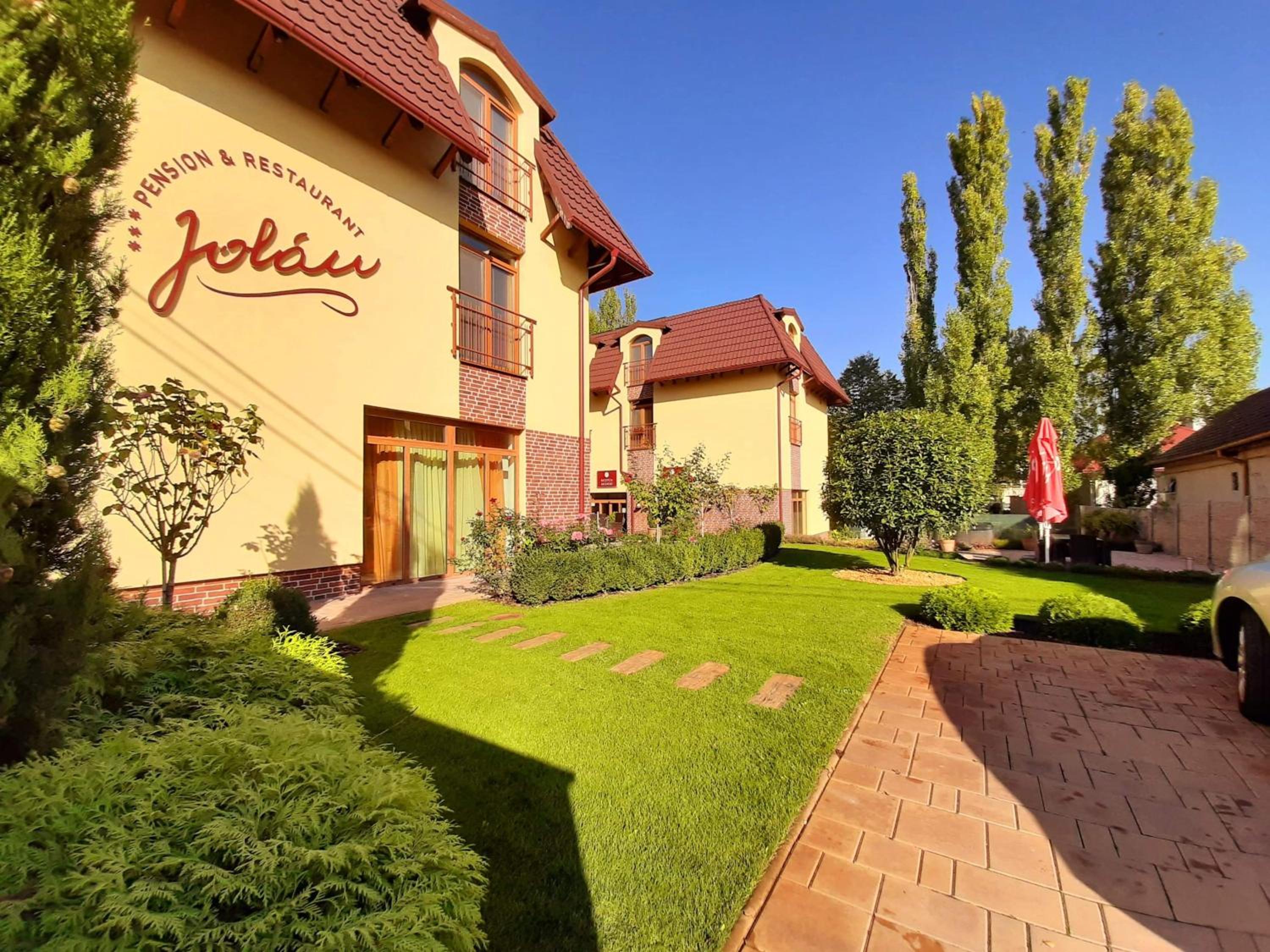 Jolán Pension & Restaurant view 4